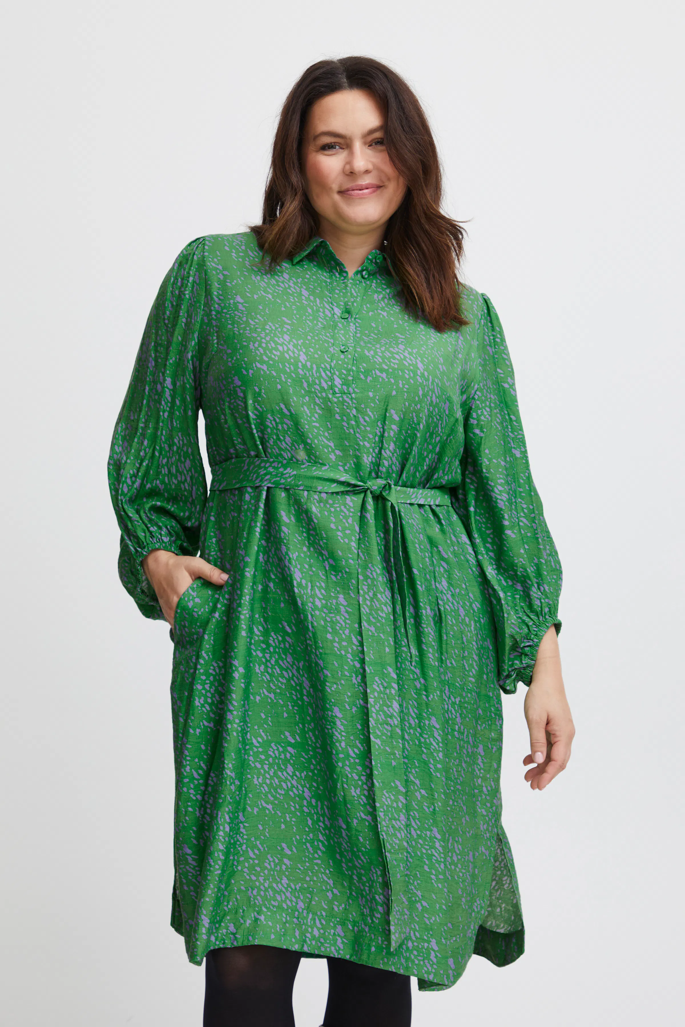 SWARIANA Kjole LOOKBOOK FRONT 20613450-202744