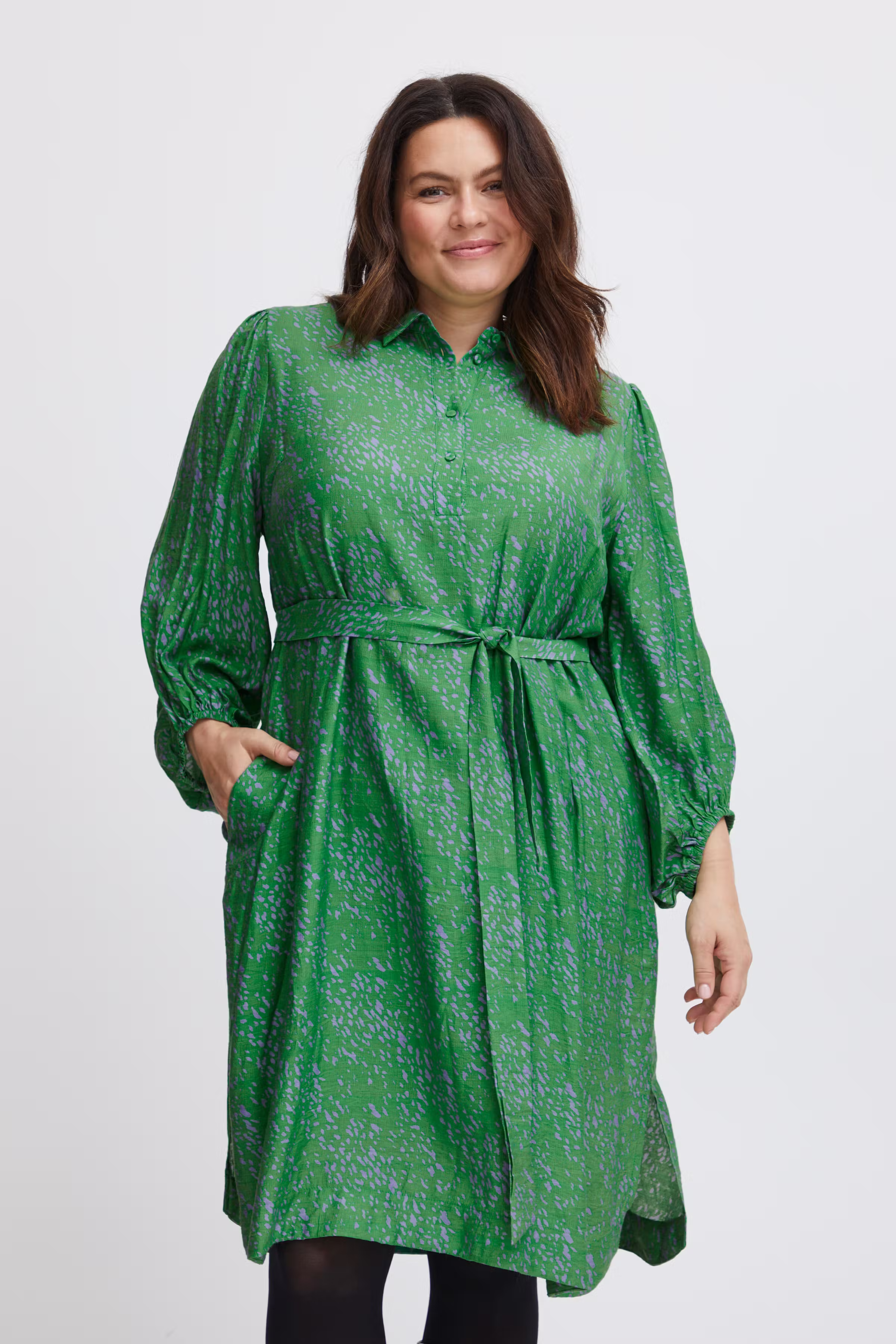 SWARIANA Kjole LOOKBOOK FRONT 20613450-202744