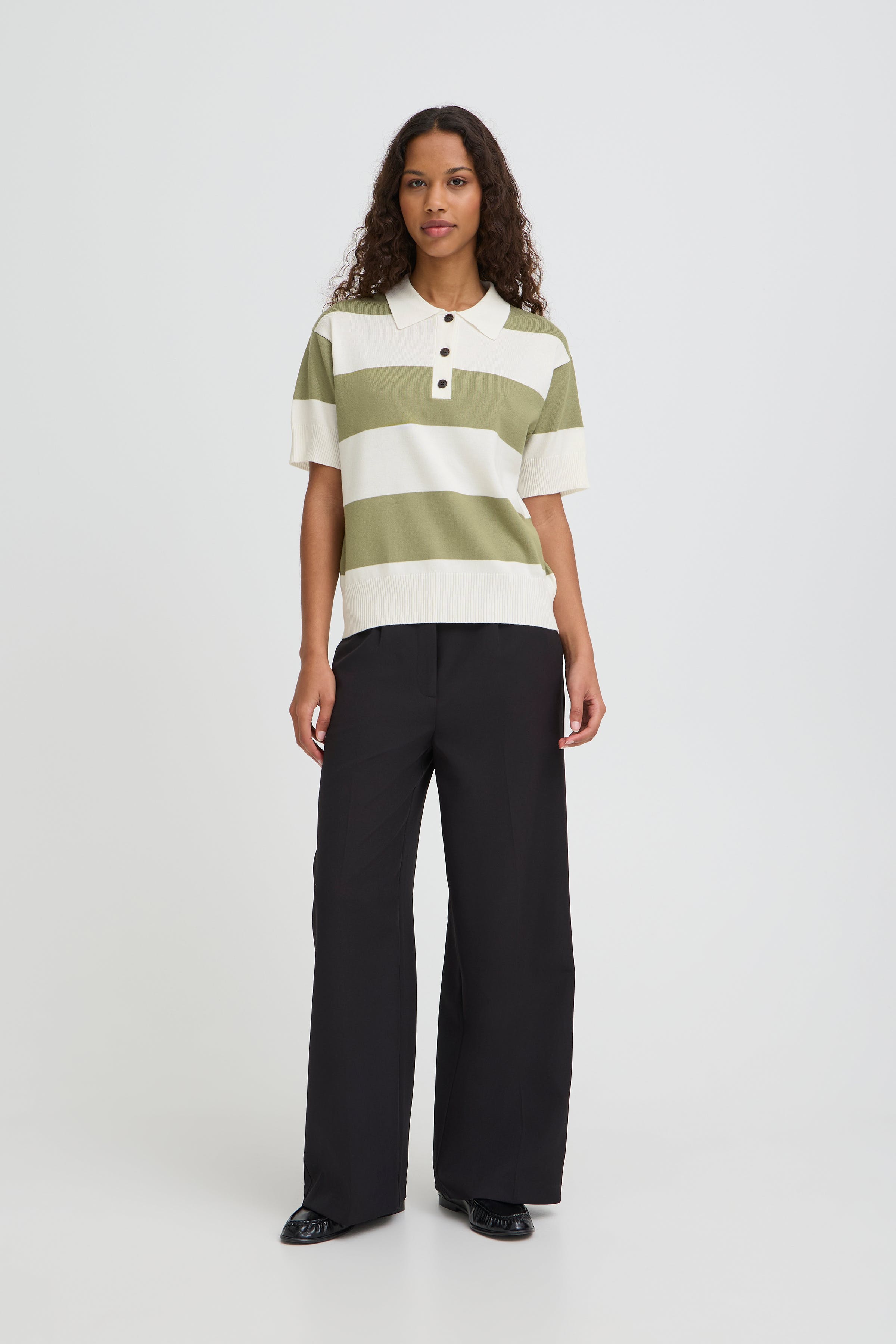 IHLULS Pullover LOOKBOOK FRONT 20125818-900007012