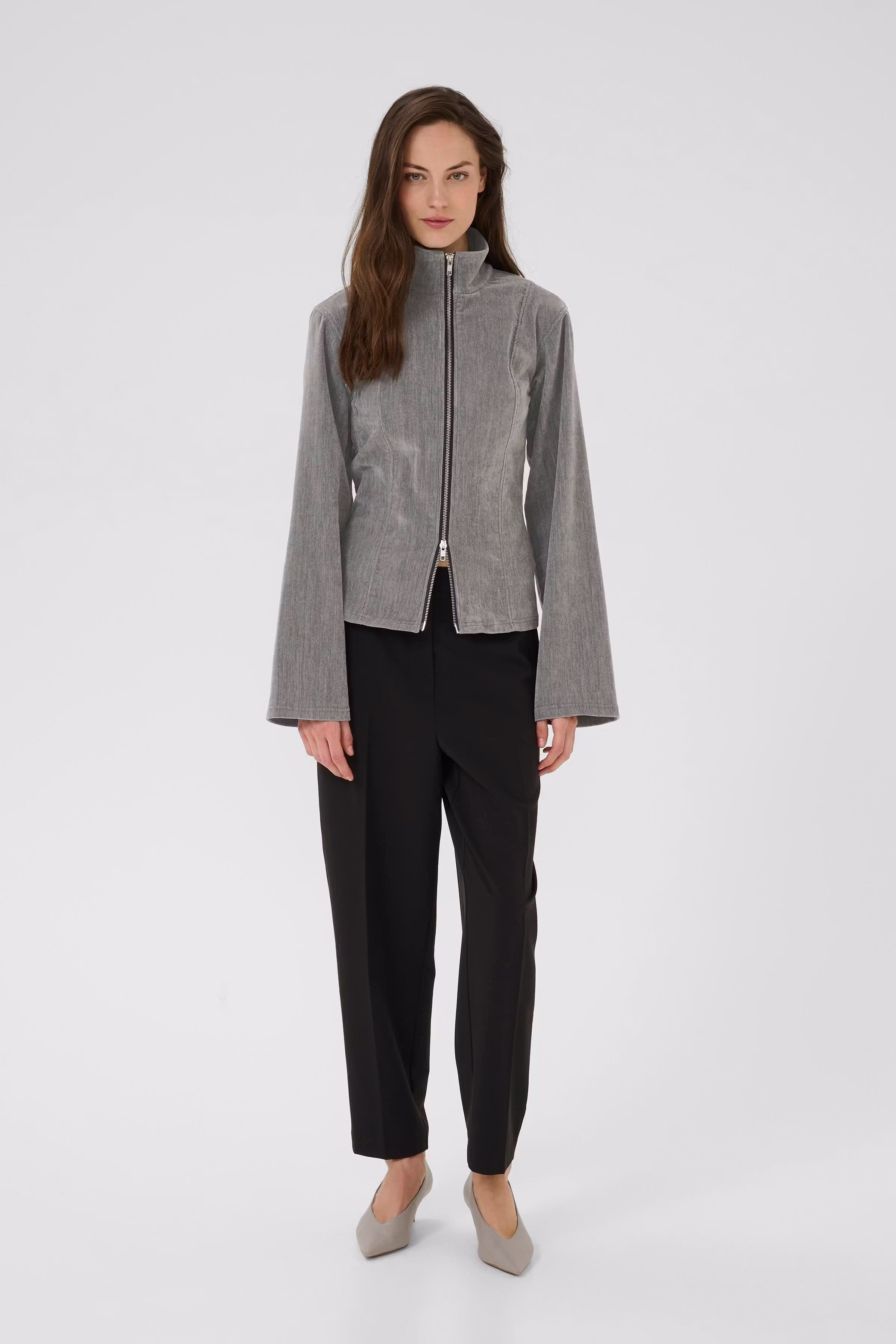 KBDarcy Sweatshirt LOOKBOOK FRONT 10105796-154502