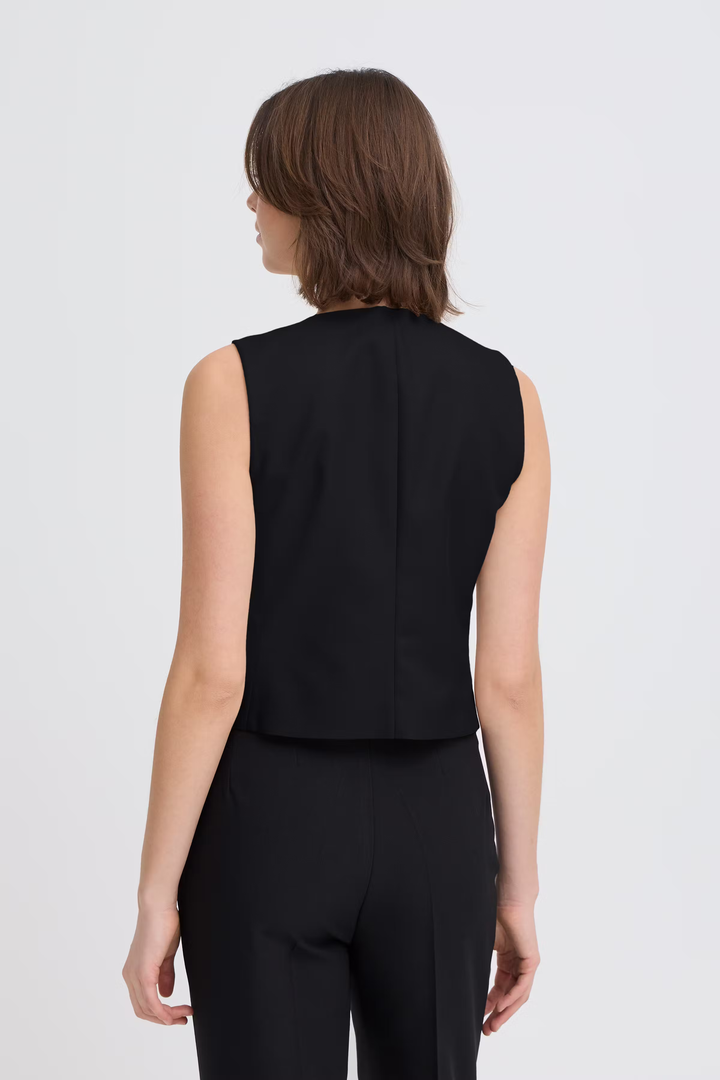 FRABIGAIL Vest LOOKBOOK BACK 20615095-200113