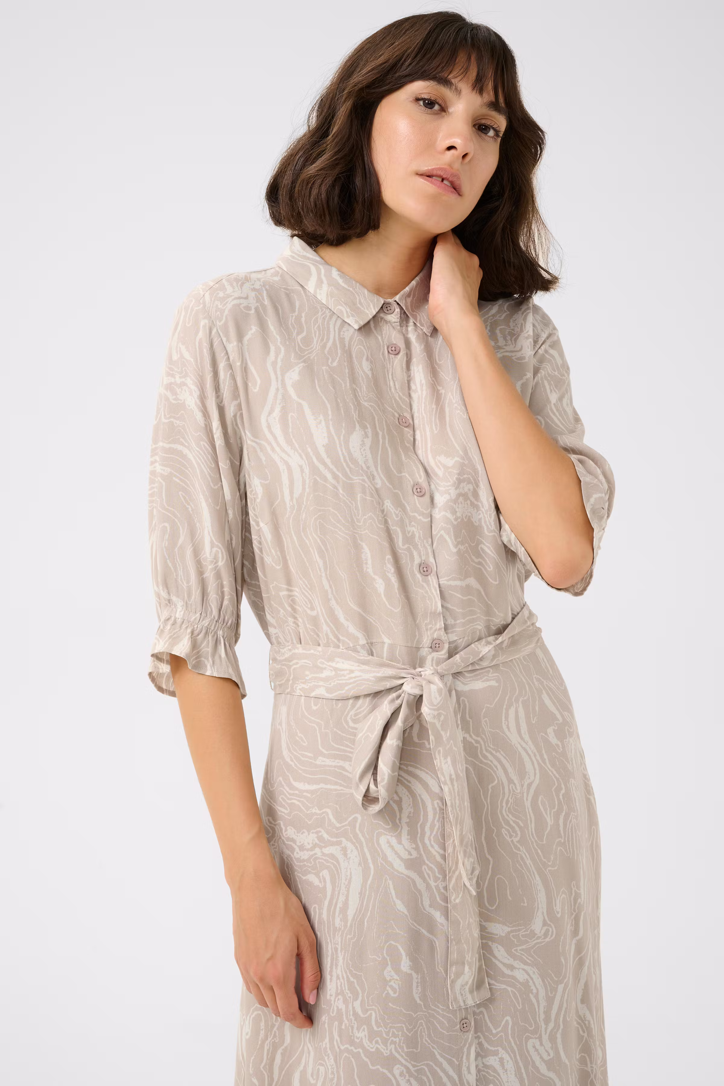 KAmira Kleid LOOKBOOK DETAIL 10509807-107282