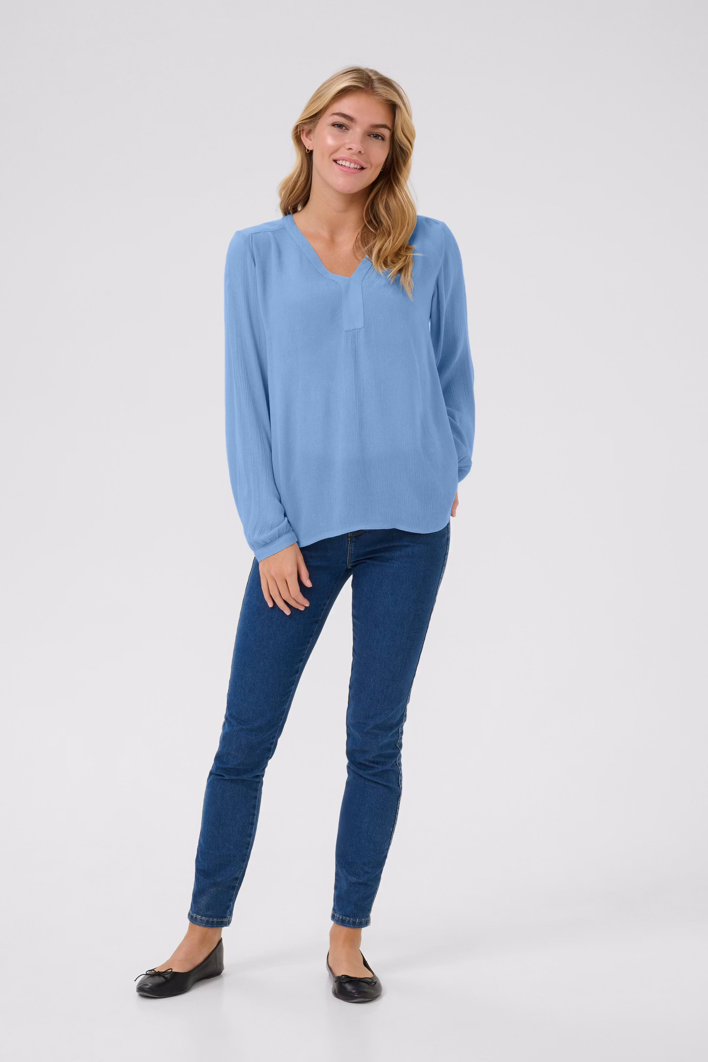 KAamber Bluse LOOKBOOK FRONT 501032-183936