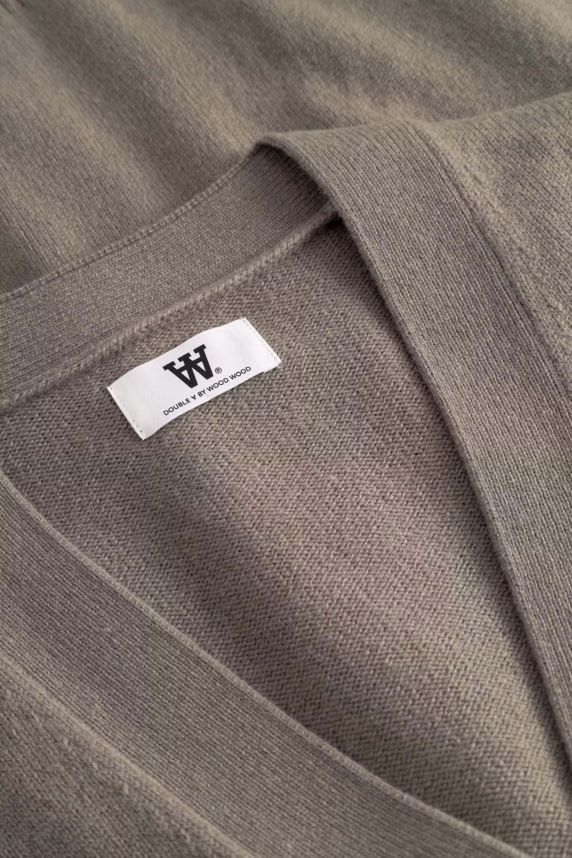 WWTay Cardigan PACK DETAIL 30251648-170619