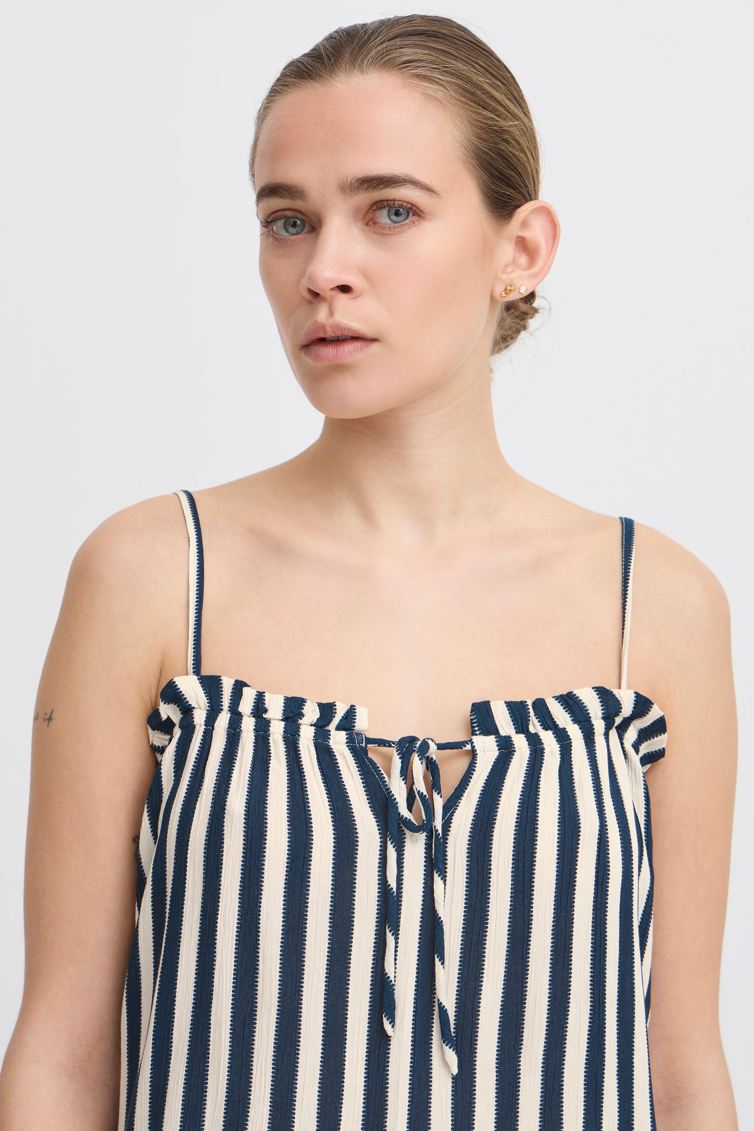 IHMARRAKECH Kortermet bluse LOOKBOOK DETAIL 20122946-204479