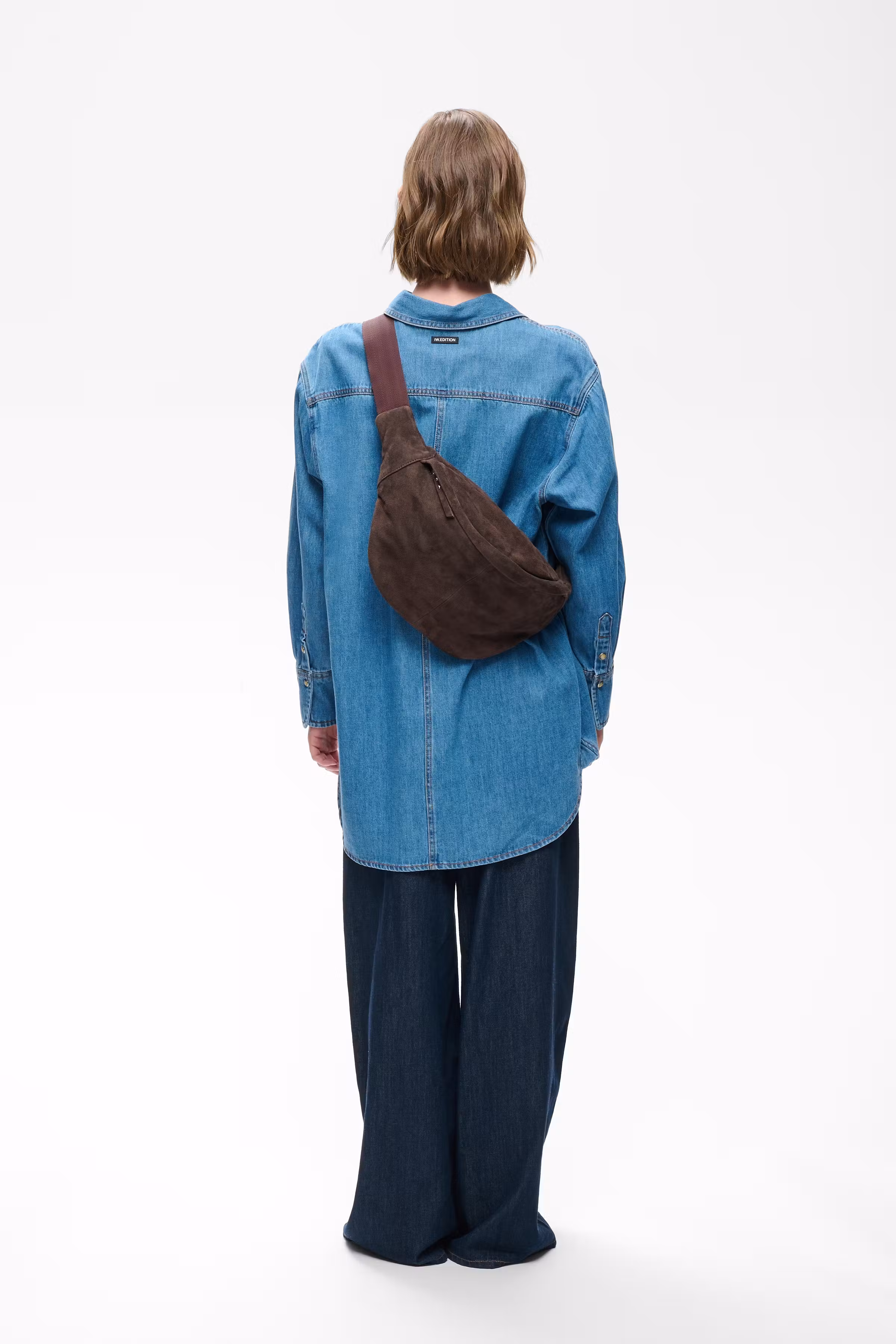 RASIDAIW SUEDE BUMBAG Veske LOOKBOOK DETAIL 30112466-191109