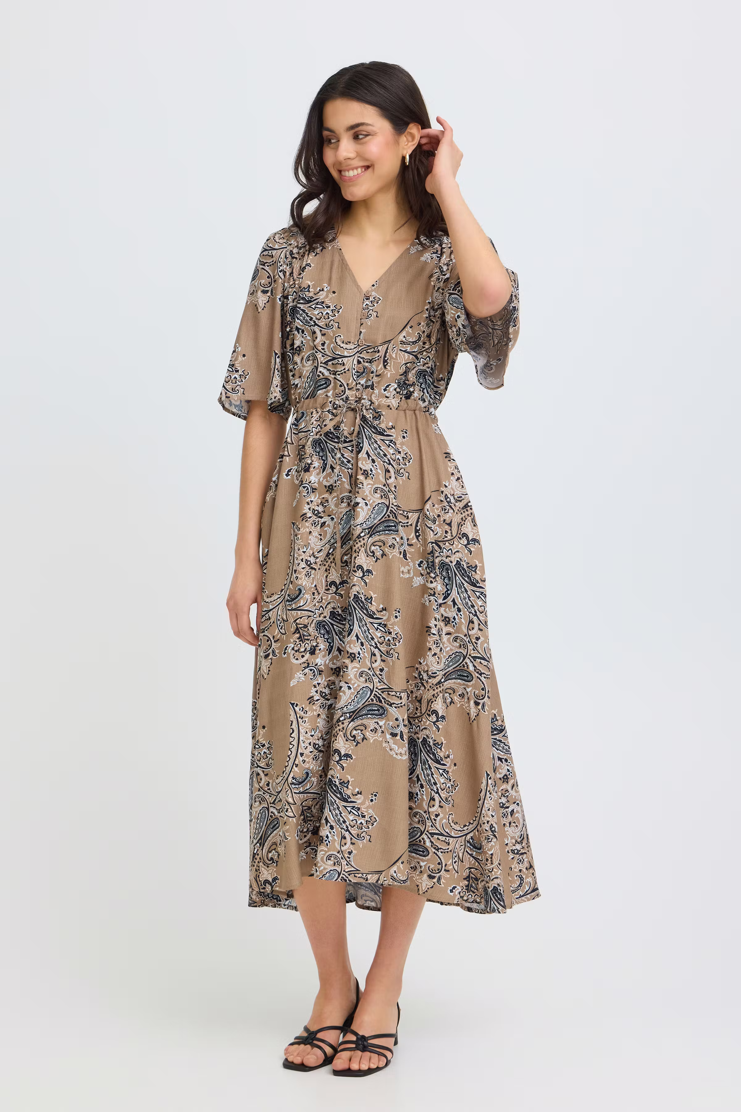 FRLAYA Dress LOOKBOOK FRONT 20617671-900013148