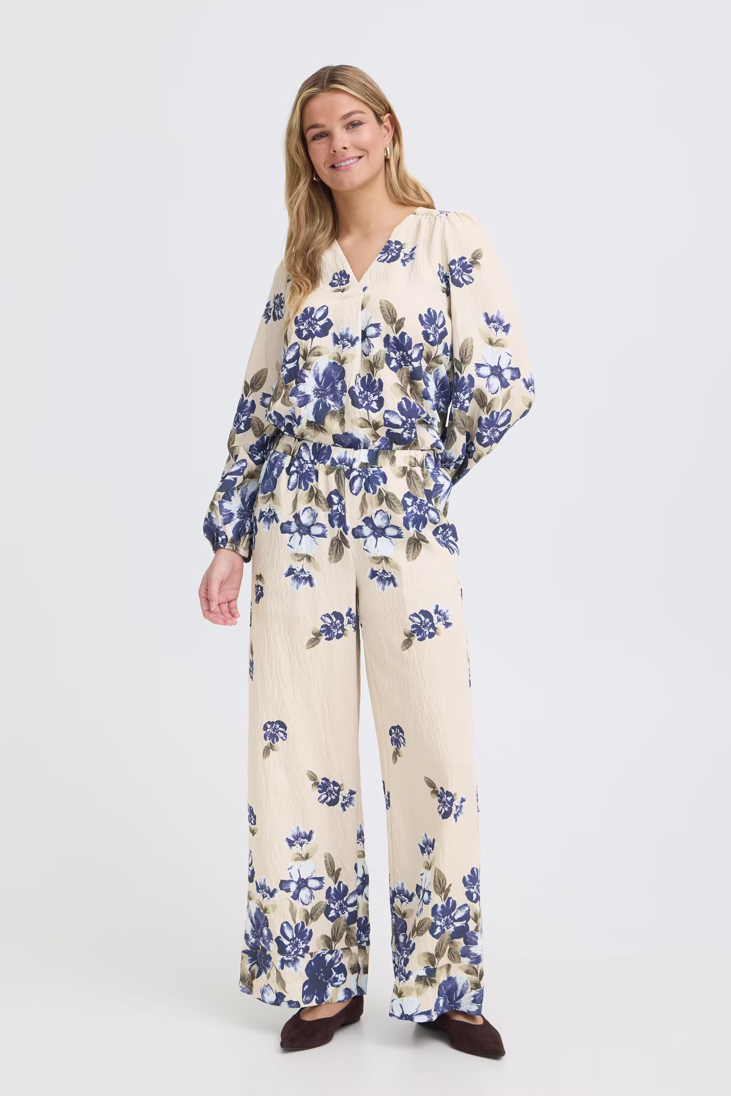 FRCARRIE Bukser LOOKBOOK FRONT 20618314-900012247