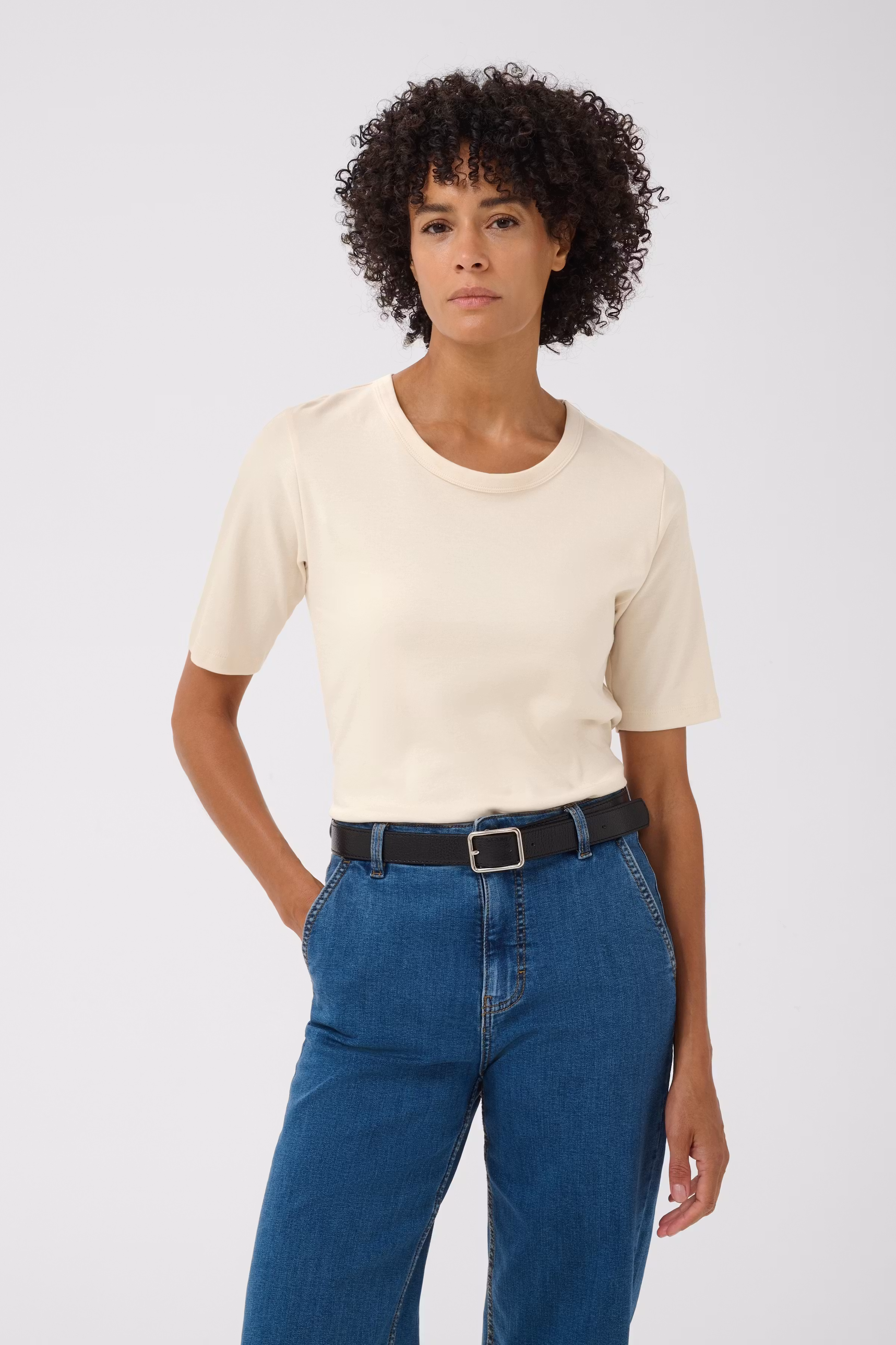 RatanaPW T-shirt LOOKBOOK FRONT 30309870-120304