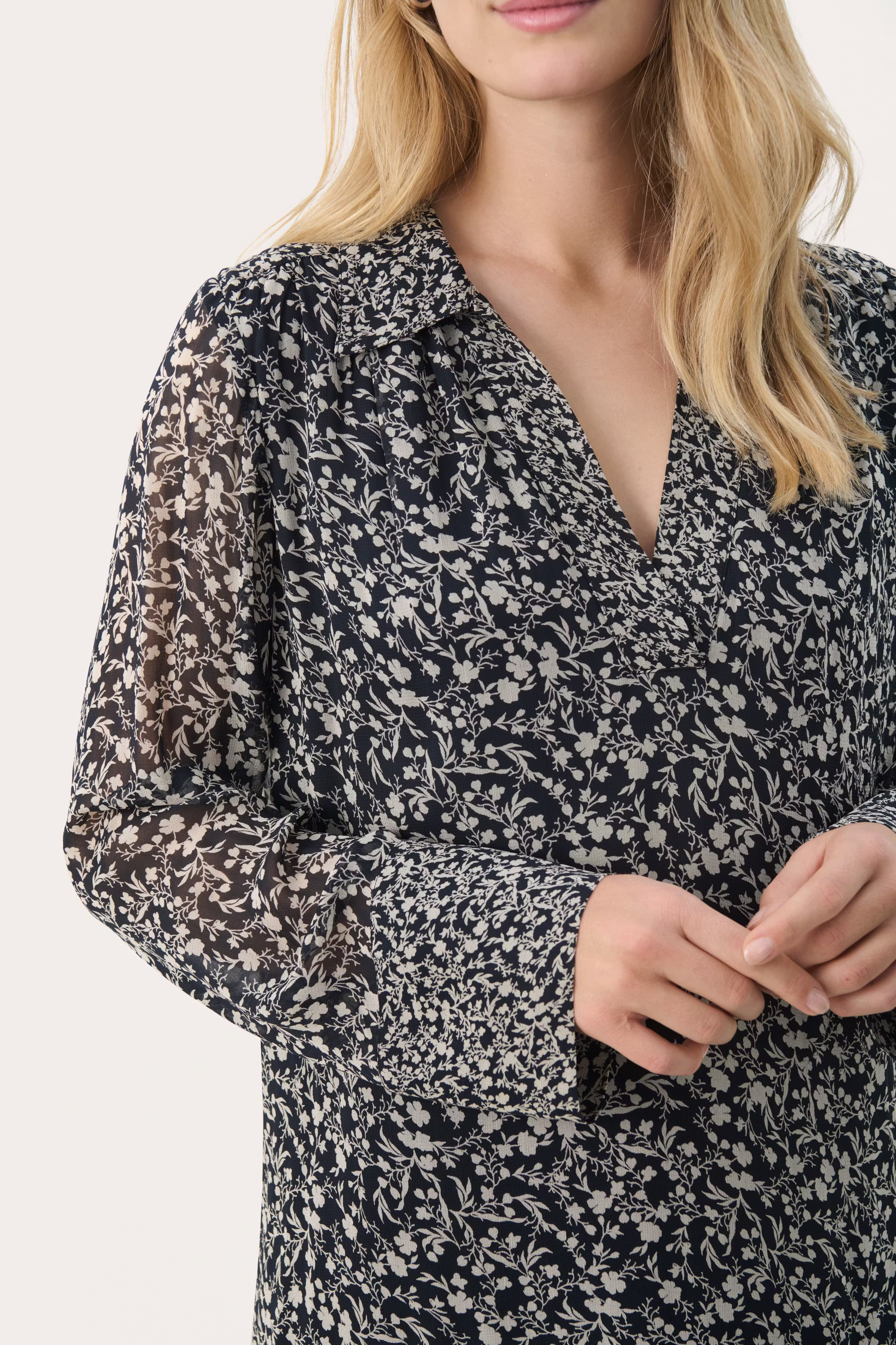 PriscilaPW Kjole LOOKBOOK DETAIL 30309257-303411