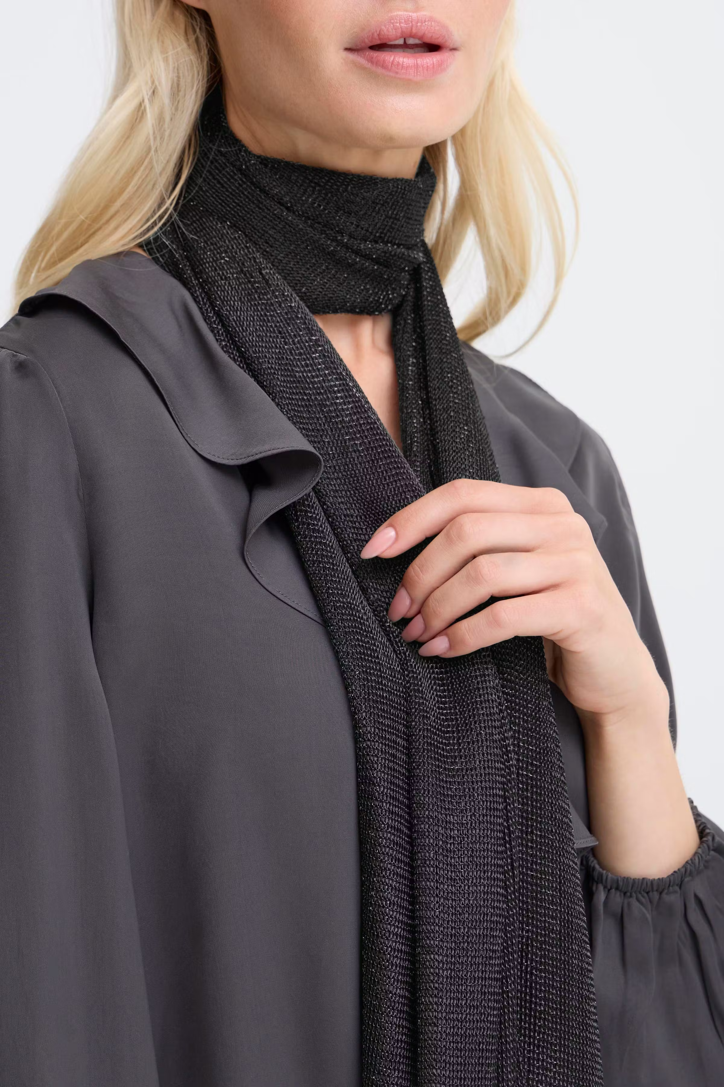 BYVOET Skjerf LOOKBOOK FRONT 20818374-194008