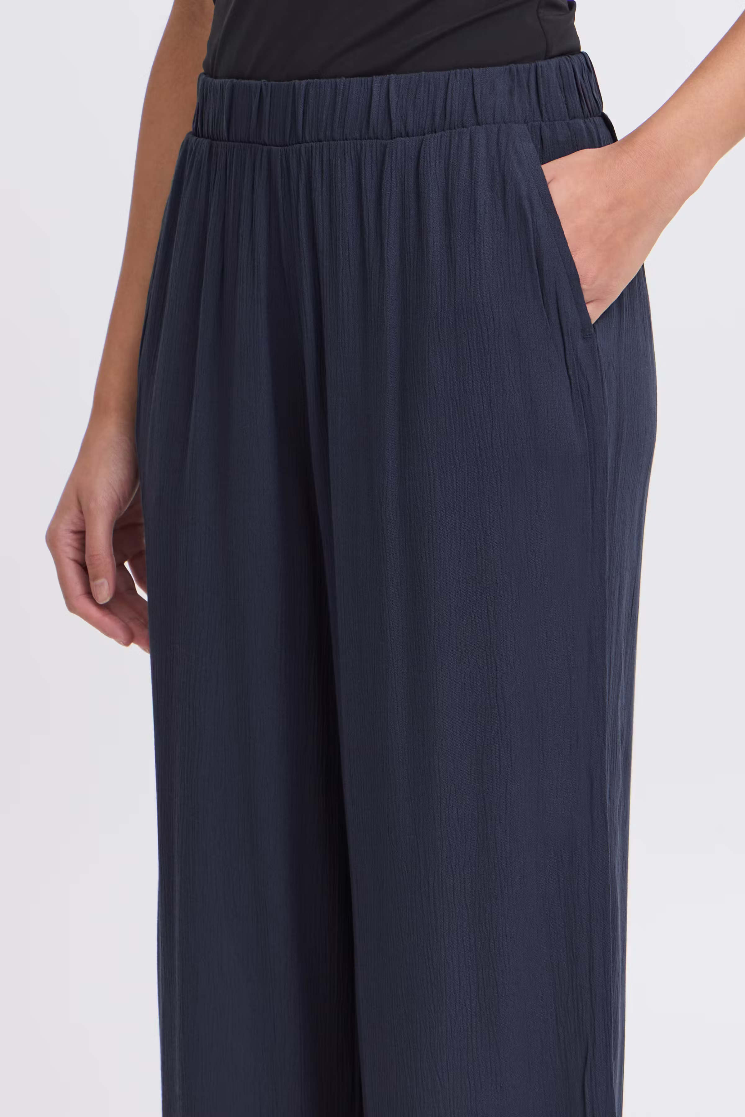 IHMARRAKECH Trousers LOOKBOOK DETAIL 20111452-194010