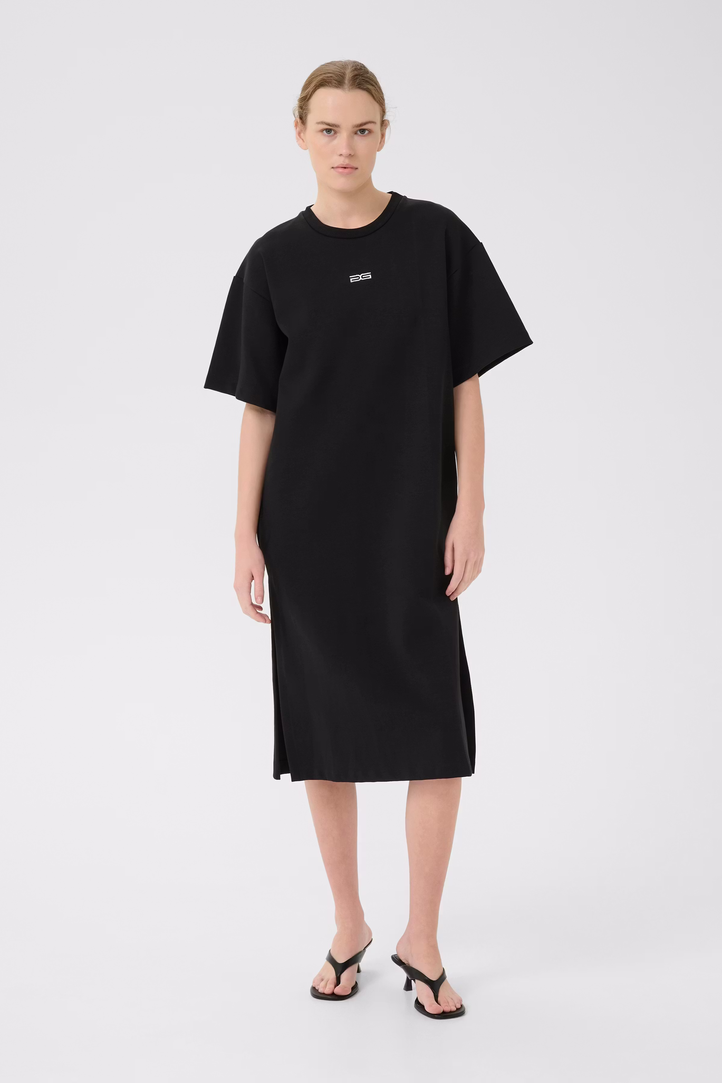 GZimina T-shirt LOOKBOOK FRONT 10910335-100017