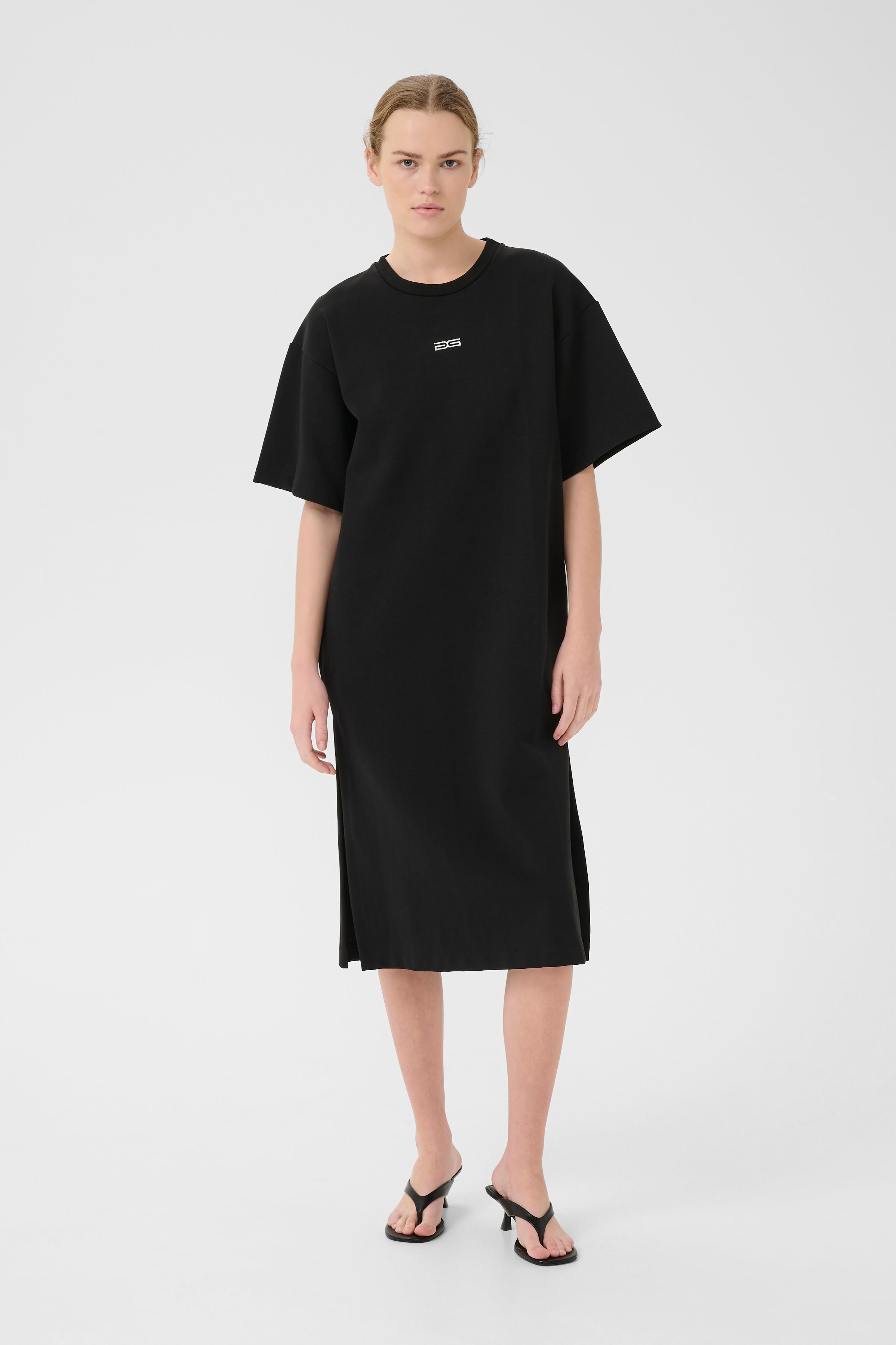 GZimina T-shirt LOOKBOOK FRONT 10910335-100017