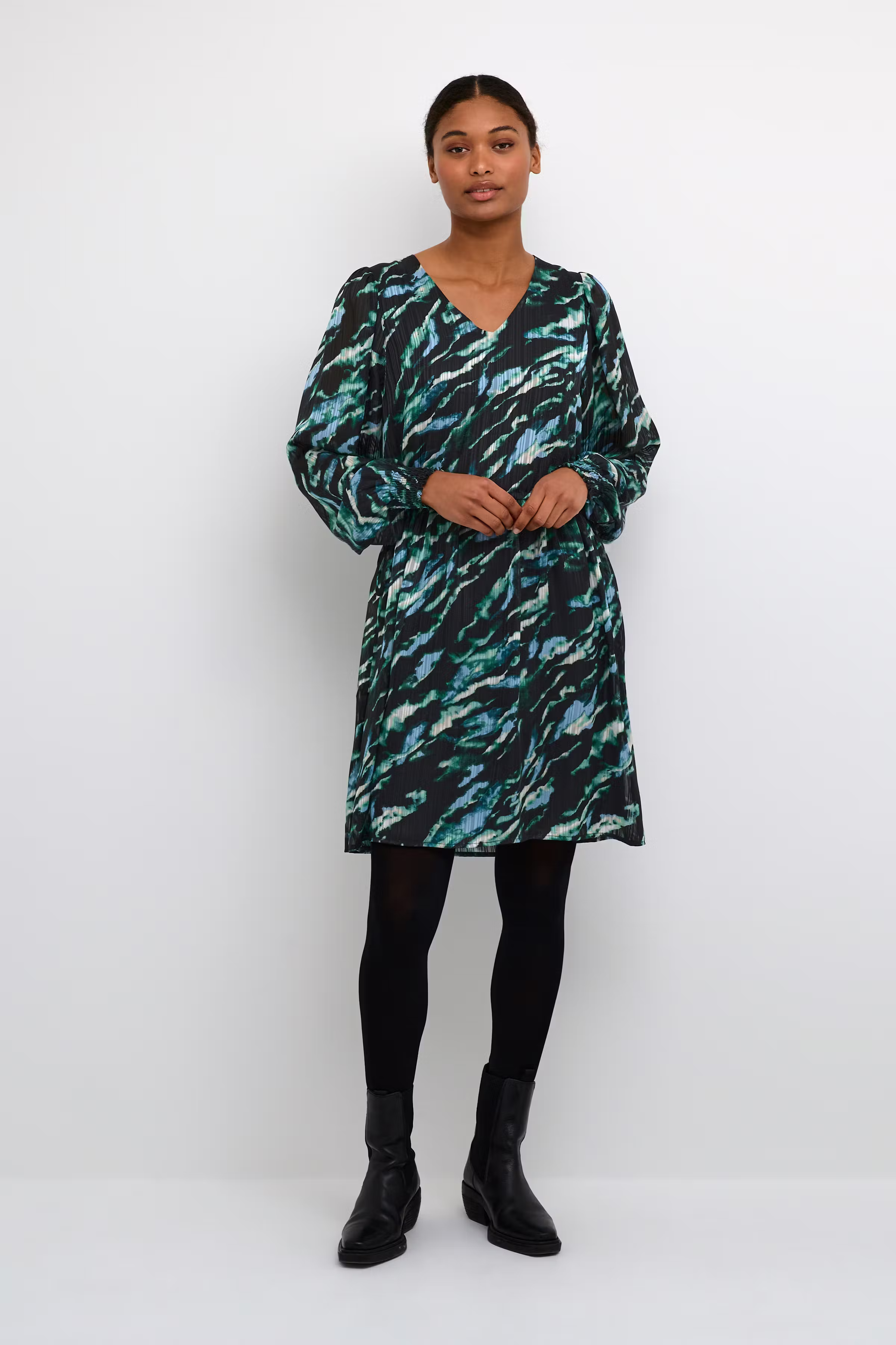 KAchucky Kjole LOOKBOOK FRONT 10508128-105180