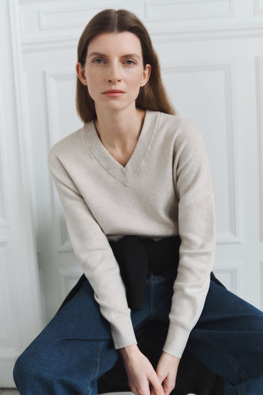 FosterIW V-neck Pullover LOCATION NONE 30106899-1609061