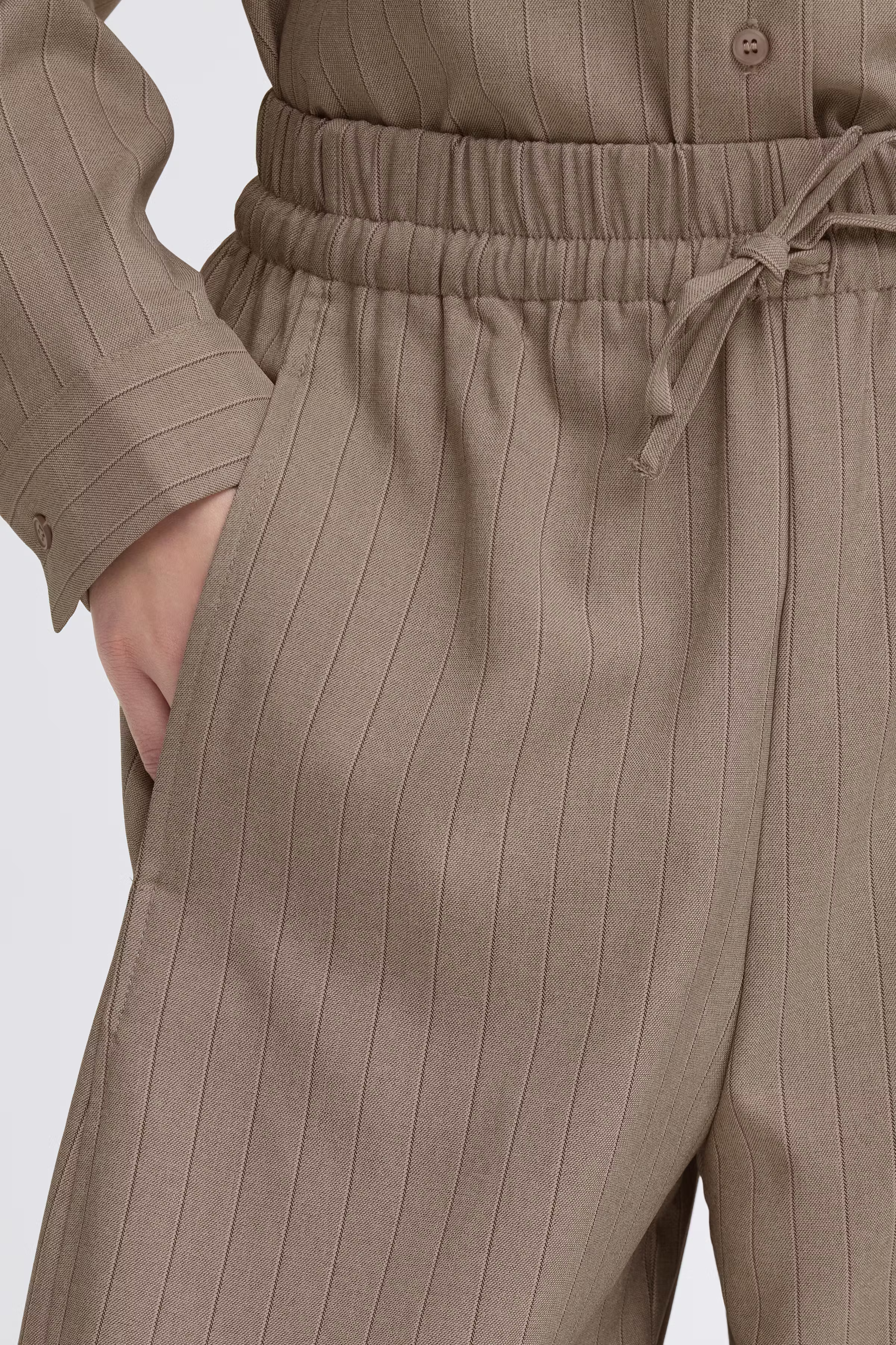 IXTRINE pants LOOKBOOK DETAIL 20123490-171212