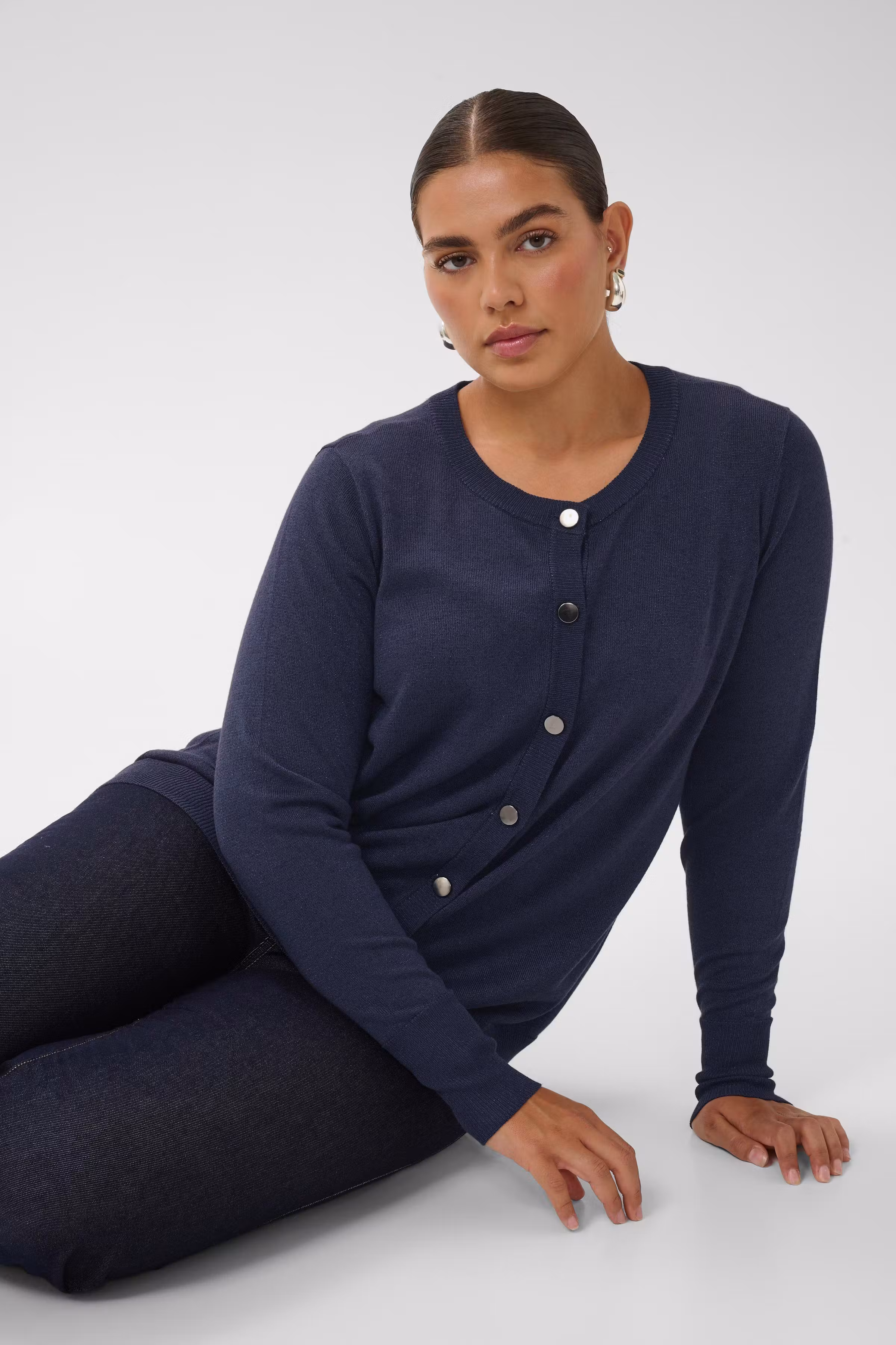 KCregitta Glitzer Cardigan LOOKBOOK DETAIL 10583800-193927