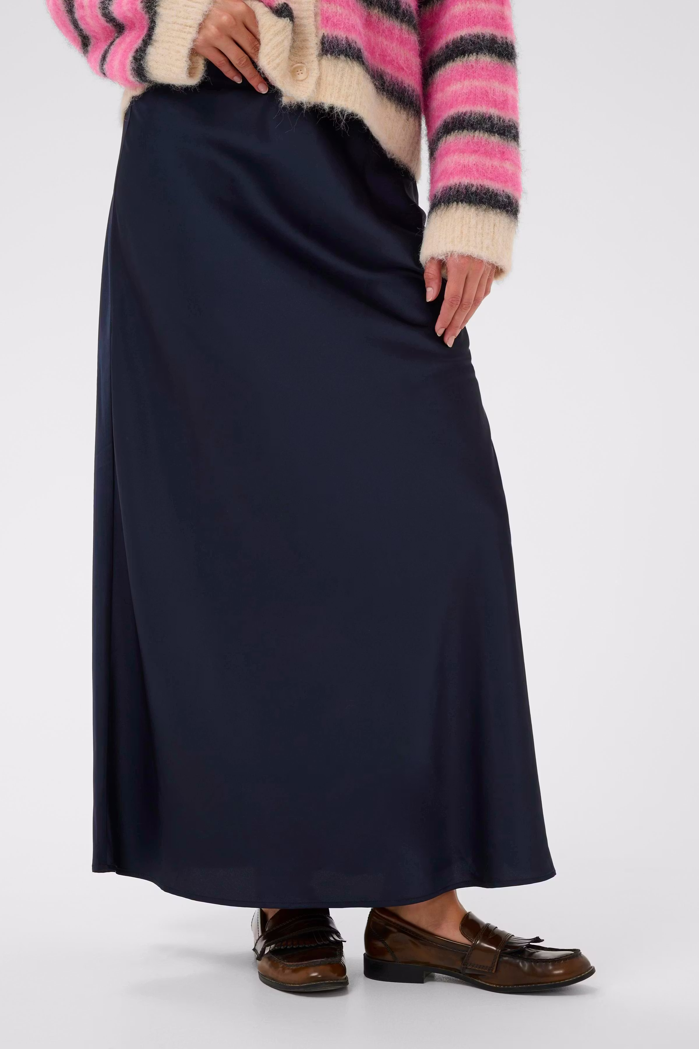 LodisaSZ Maxi Skirt LOOKBOOK FRONT 30514434-193924