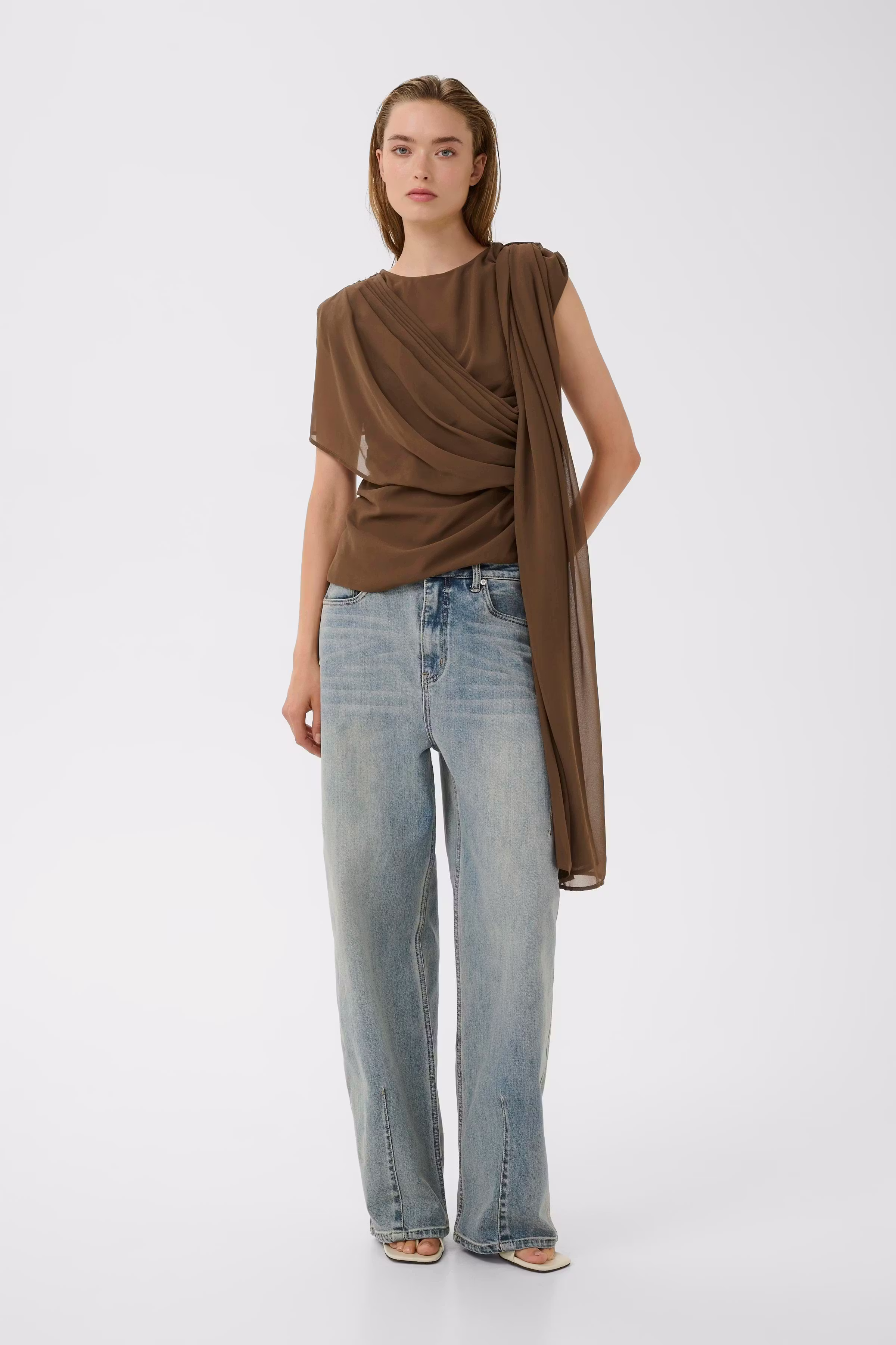 GZdarly Bluse LOOKBOOK FRONT 10911152-190916