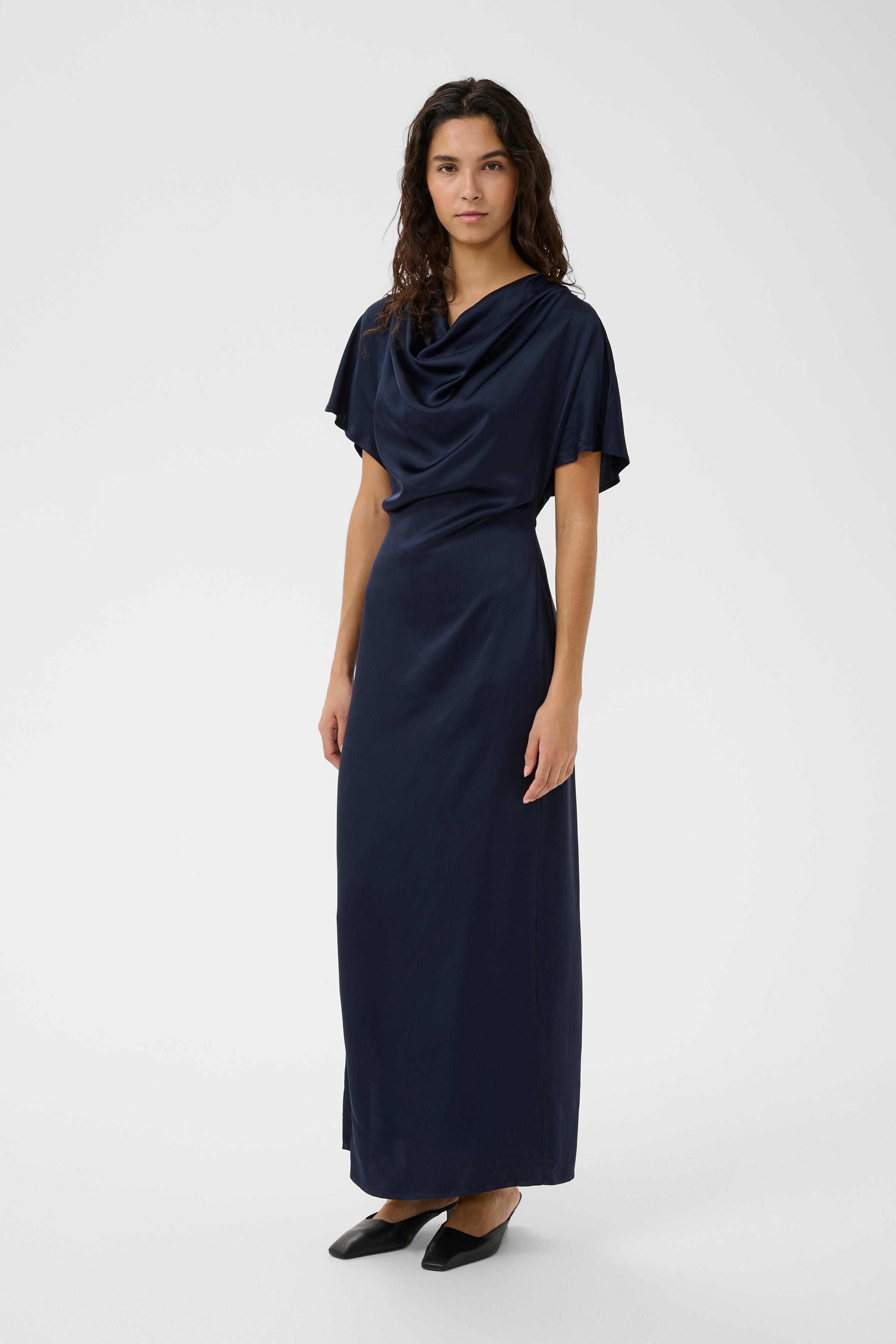 SLEvilia Kjole LOOKBOOK FRONT 30409157-193924