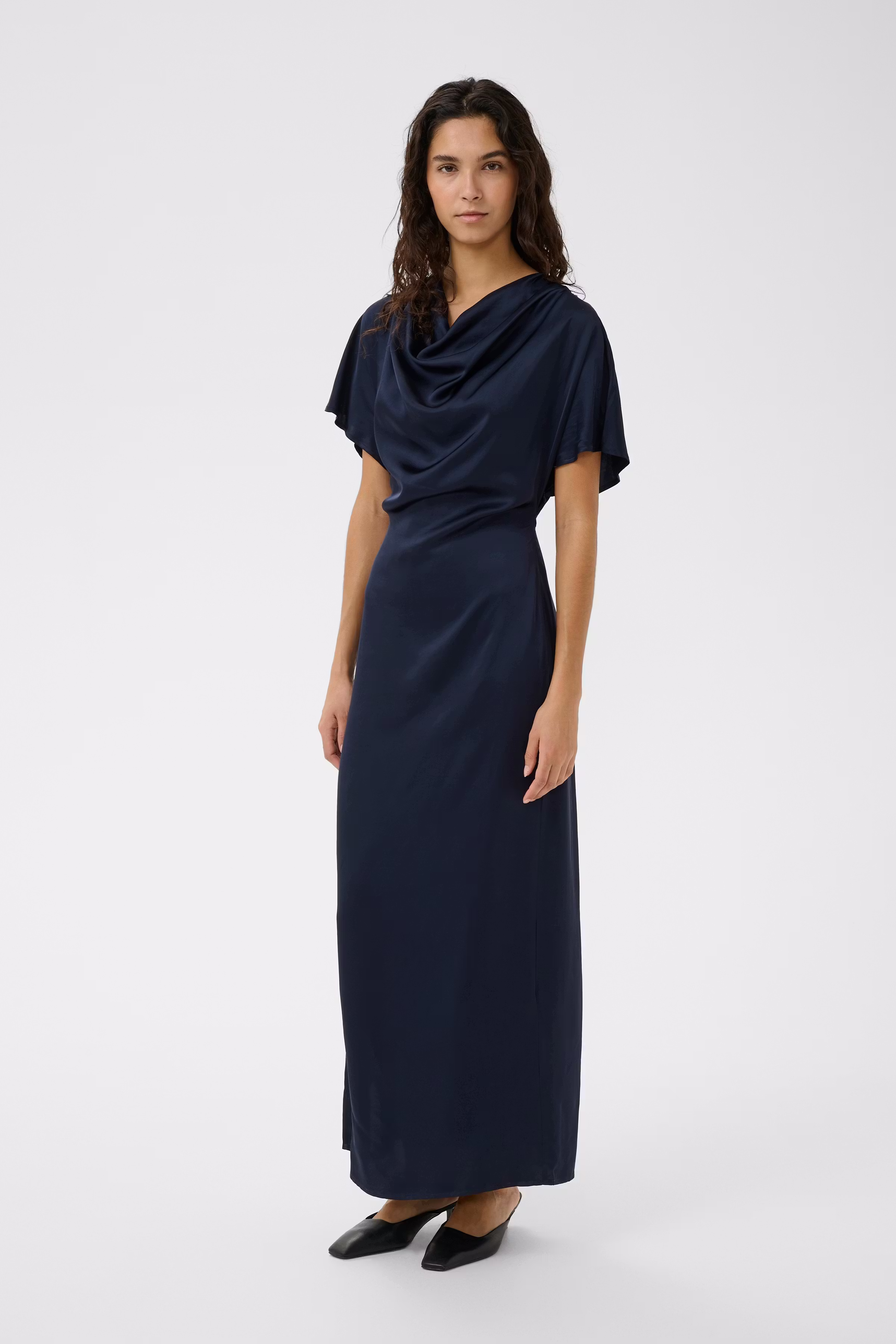 SLEvilia Kleid LOOKBOOK FRONT 30409157-193924