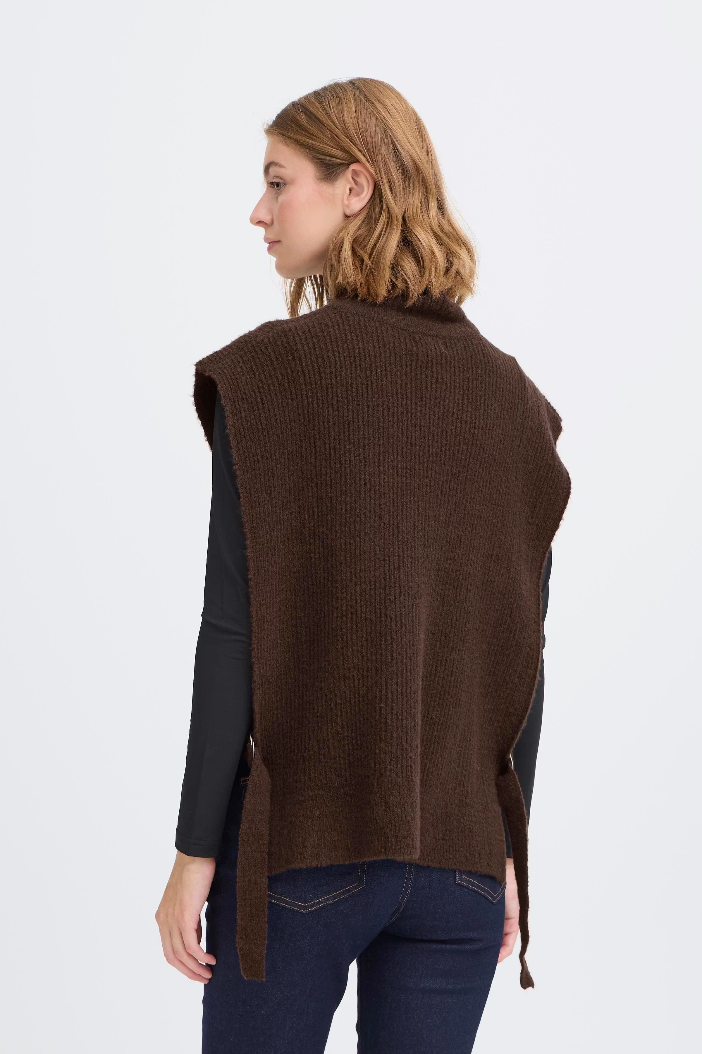 IAMAISE Poncho LOOKBOOK BACK 20124790-1909151