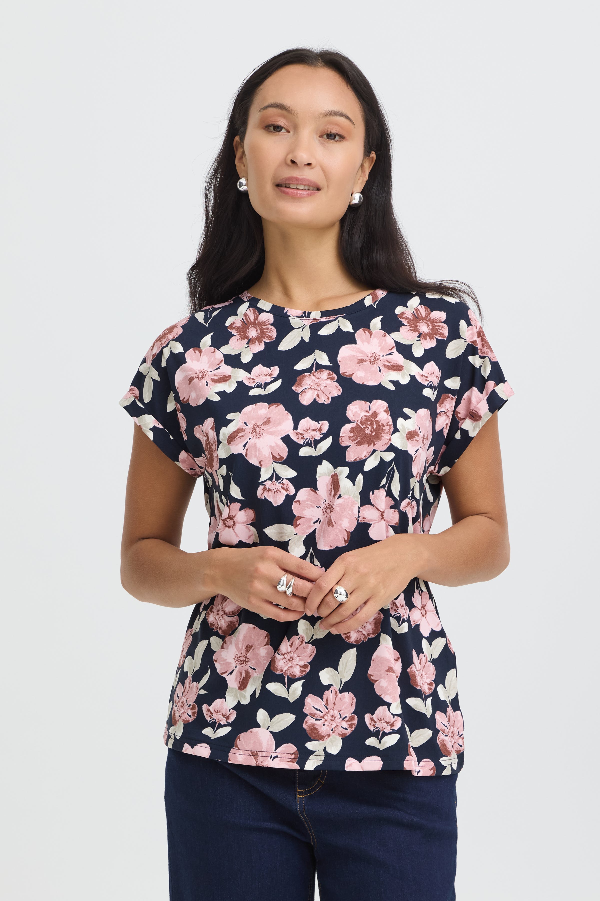 FRSEEN T-shirt LOOKBOOK FRONT 20610634-900014164
