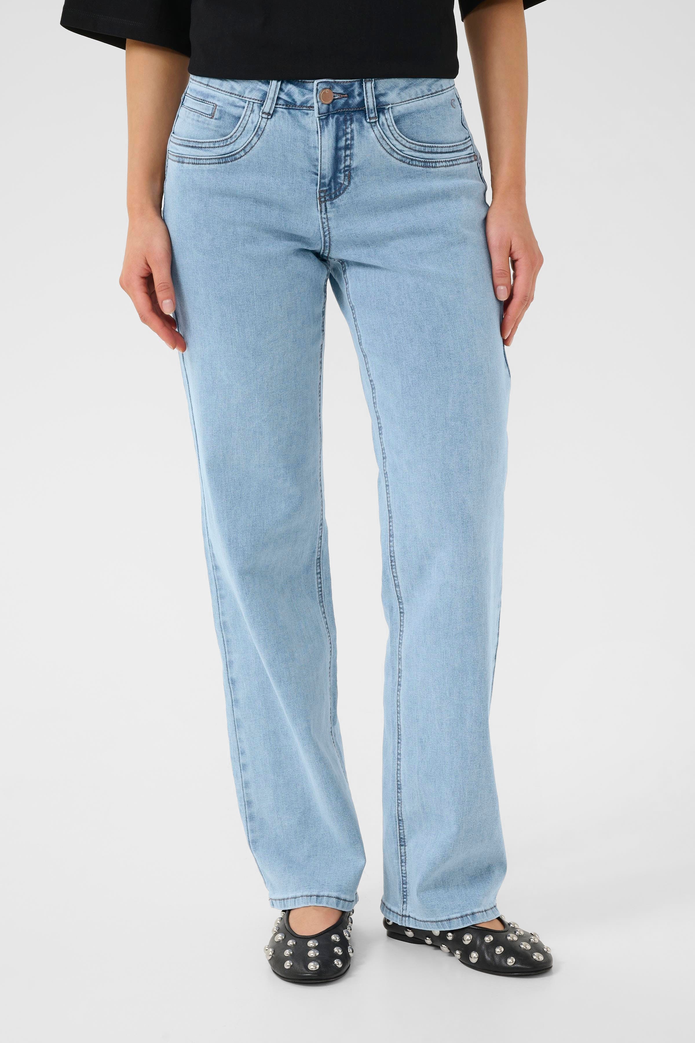 CRLone Jeans LOOKBOOK FRONT 10613866-105504