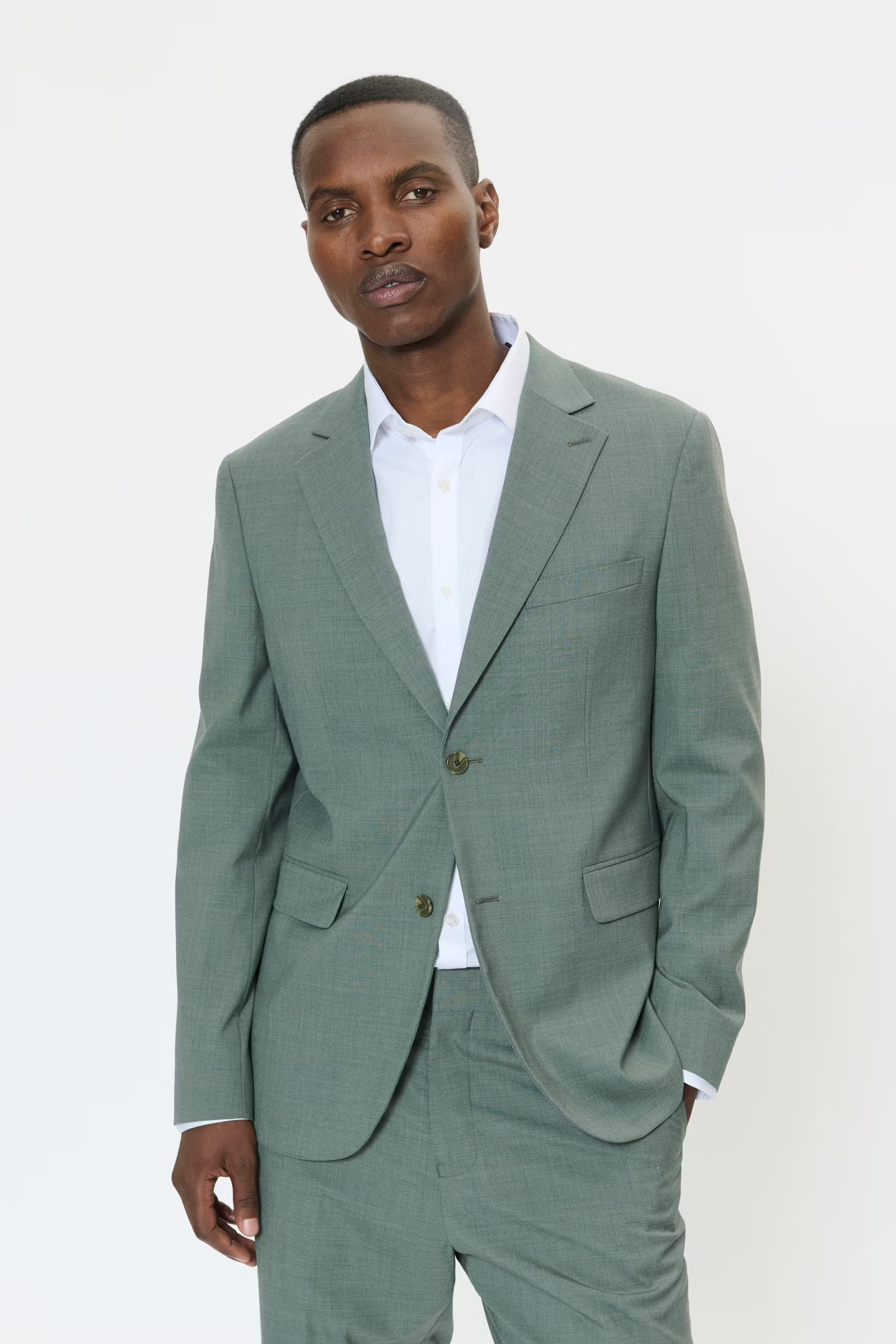 MAcharles Blazer LOOKBOOK FRONT 30208999-176212