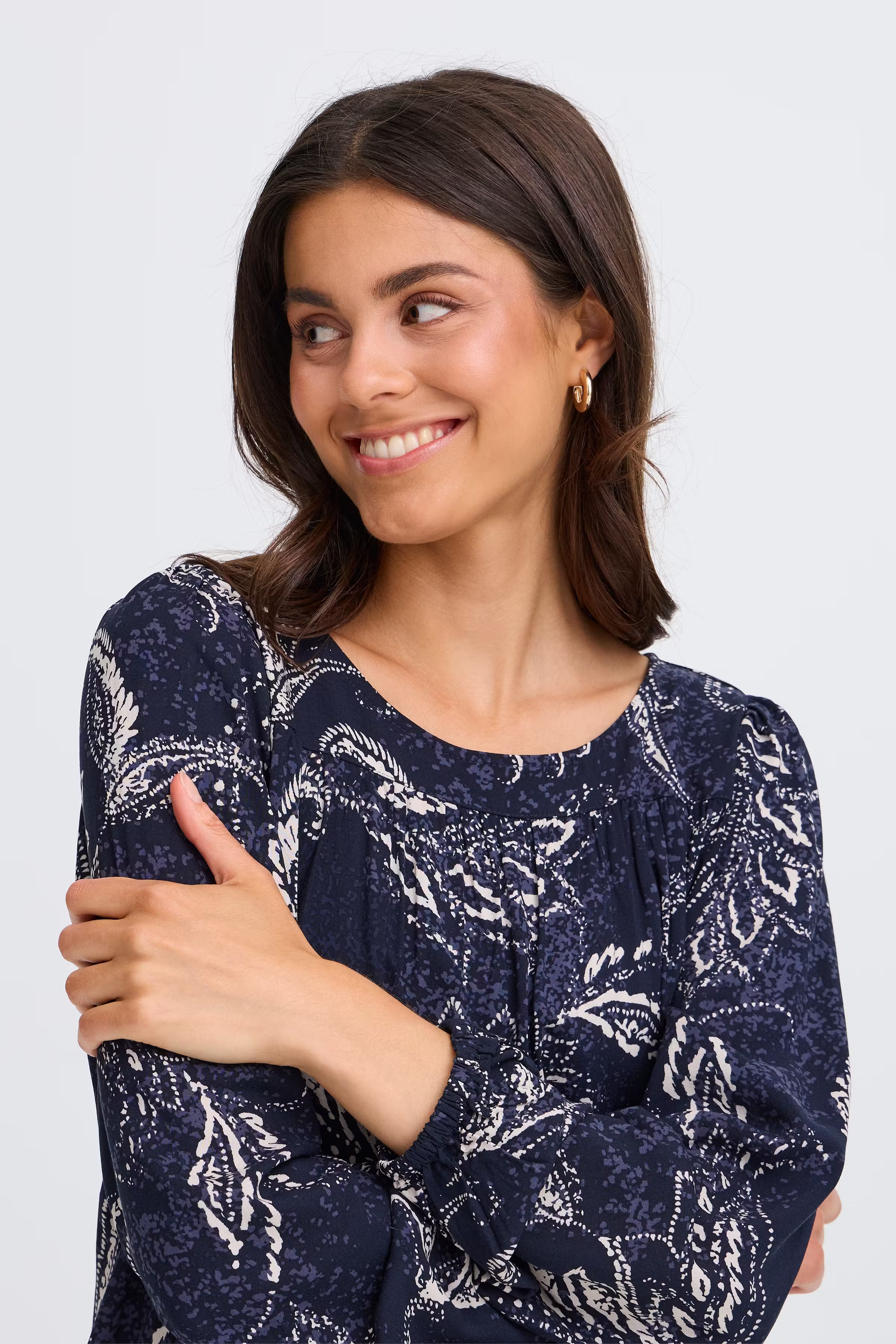 FRKIKI Bluse LOOKBOOK DETAIL 20617101-900001535