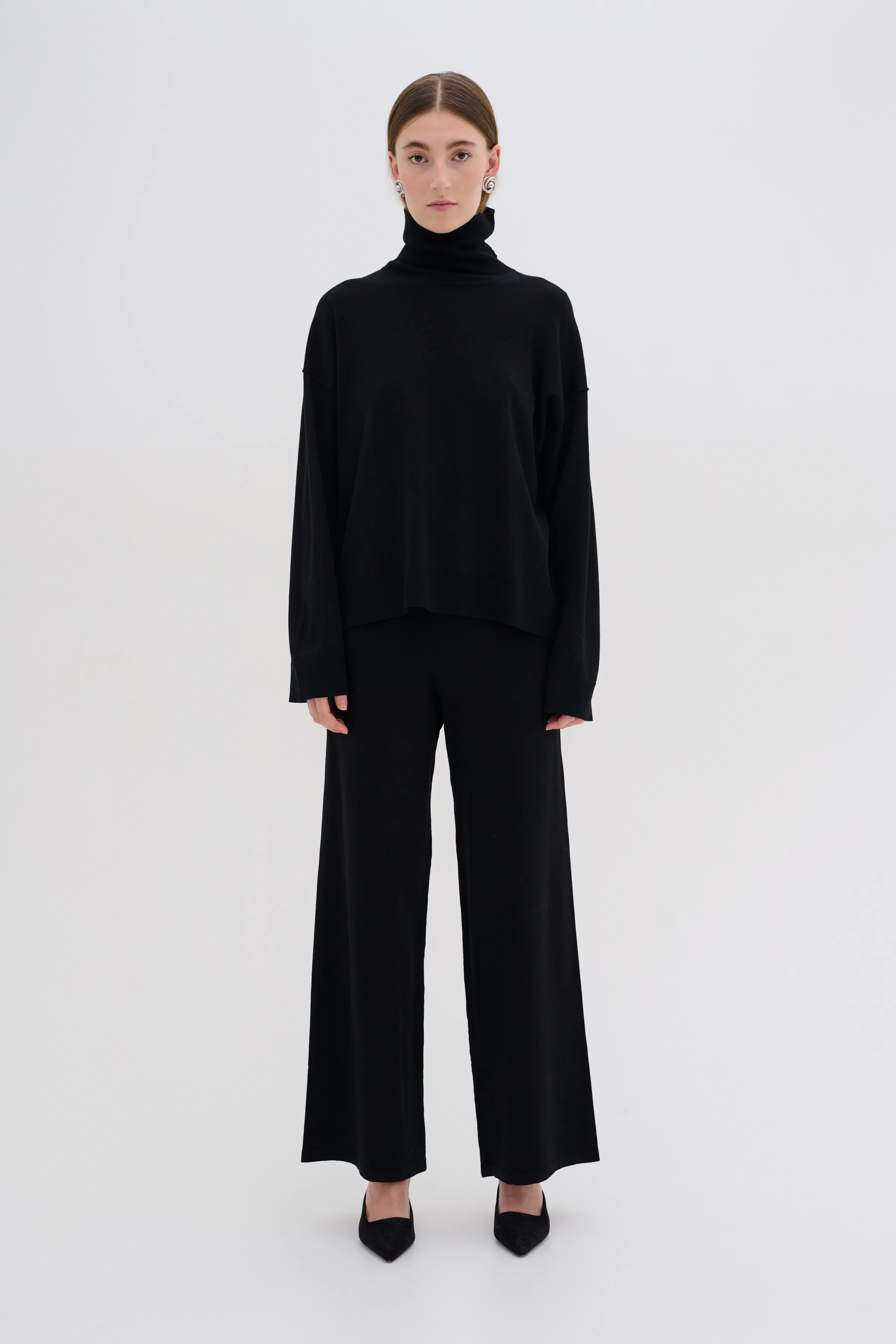 EmmaMW Pullover LOOKBOOK FRONT 10704853-100031