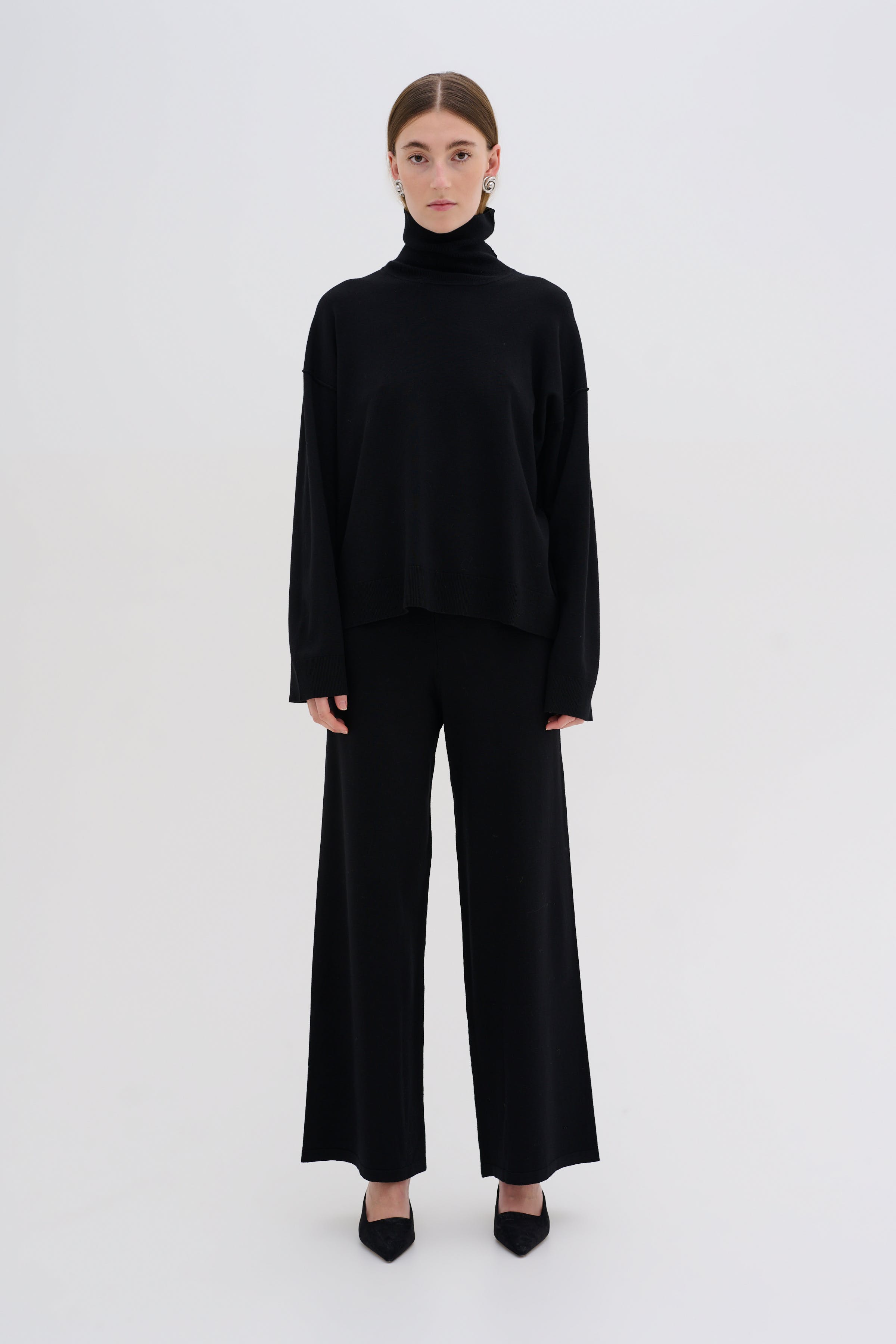 EmmaMW Pullover LOOKBOOK FRONT 10704853-100031