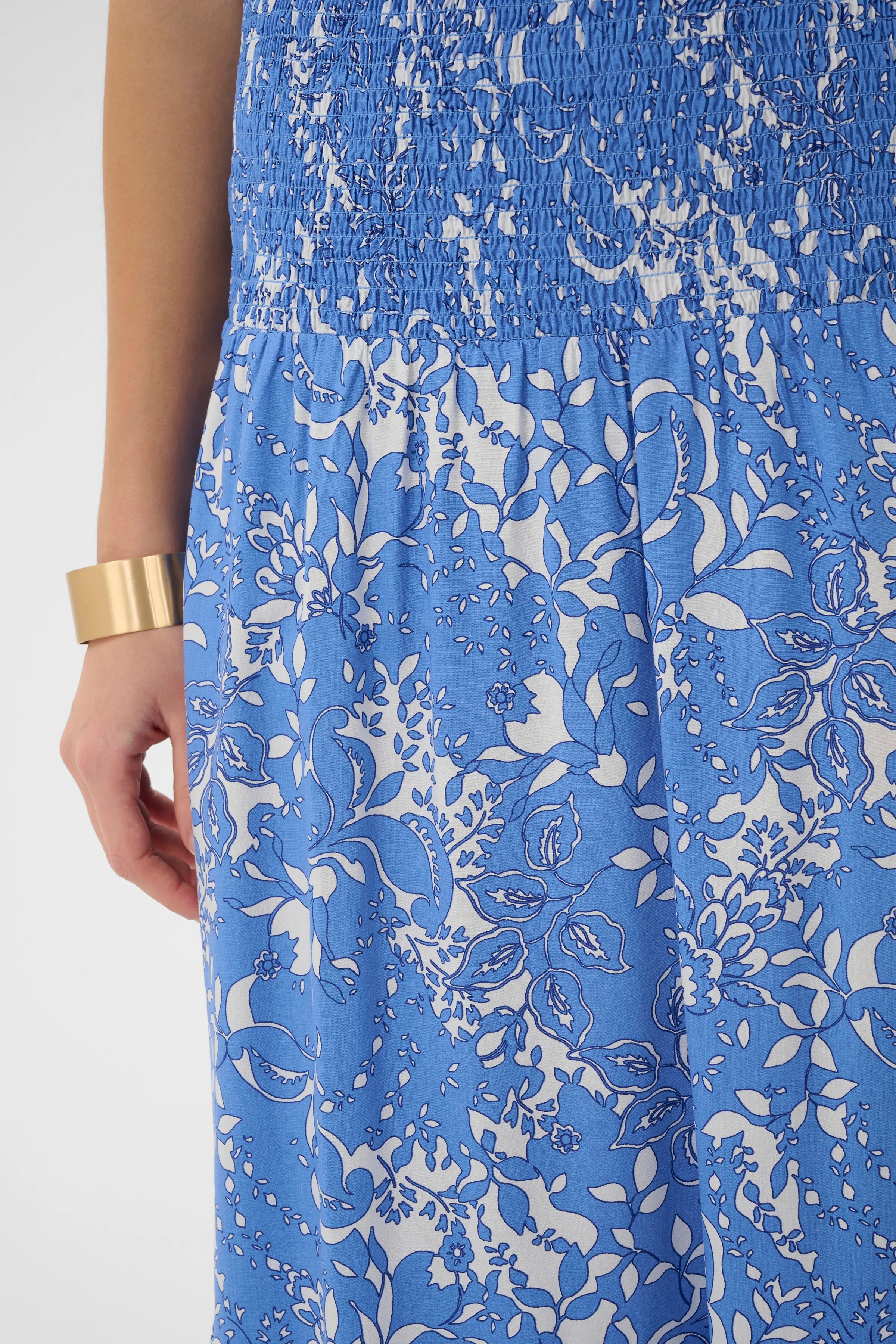 CRTiah Skirt LOOKBOOK DETAIL 10612774-109077