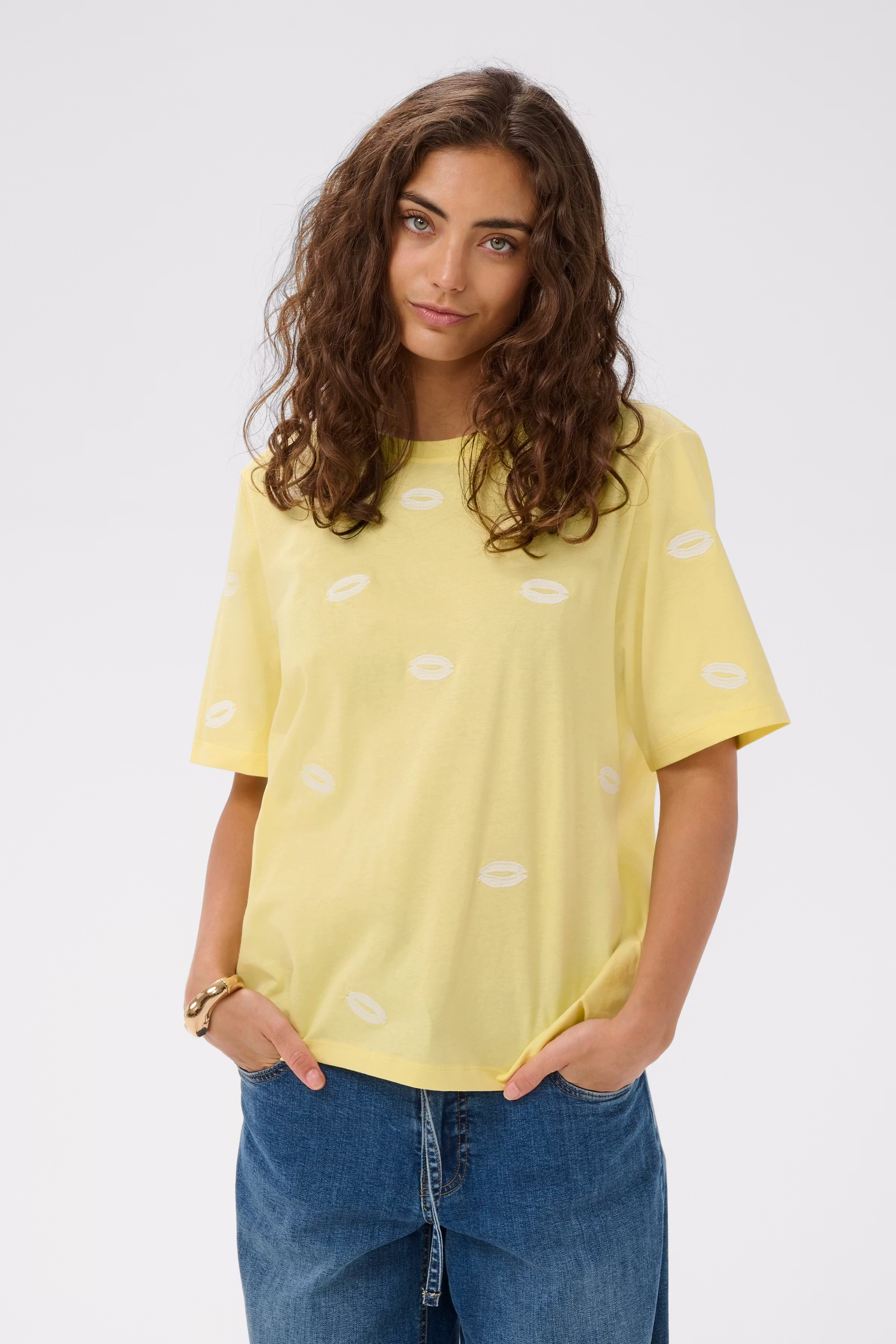 CUkissy T-shirt LOOKBOOK FRONT 50112944-120711