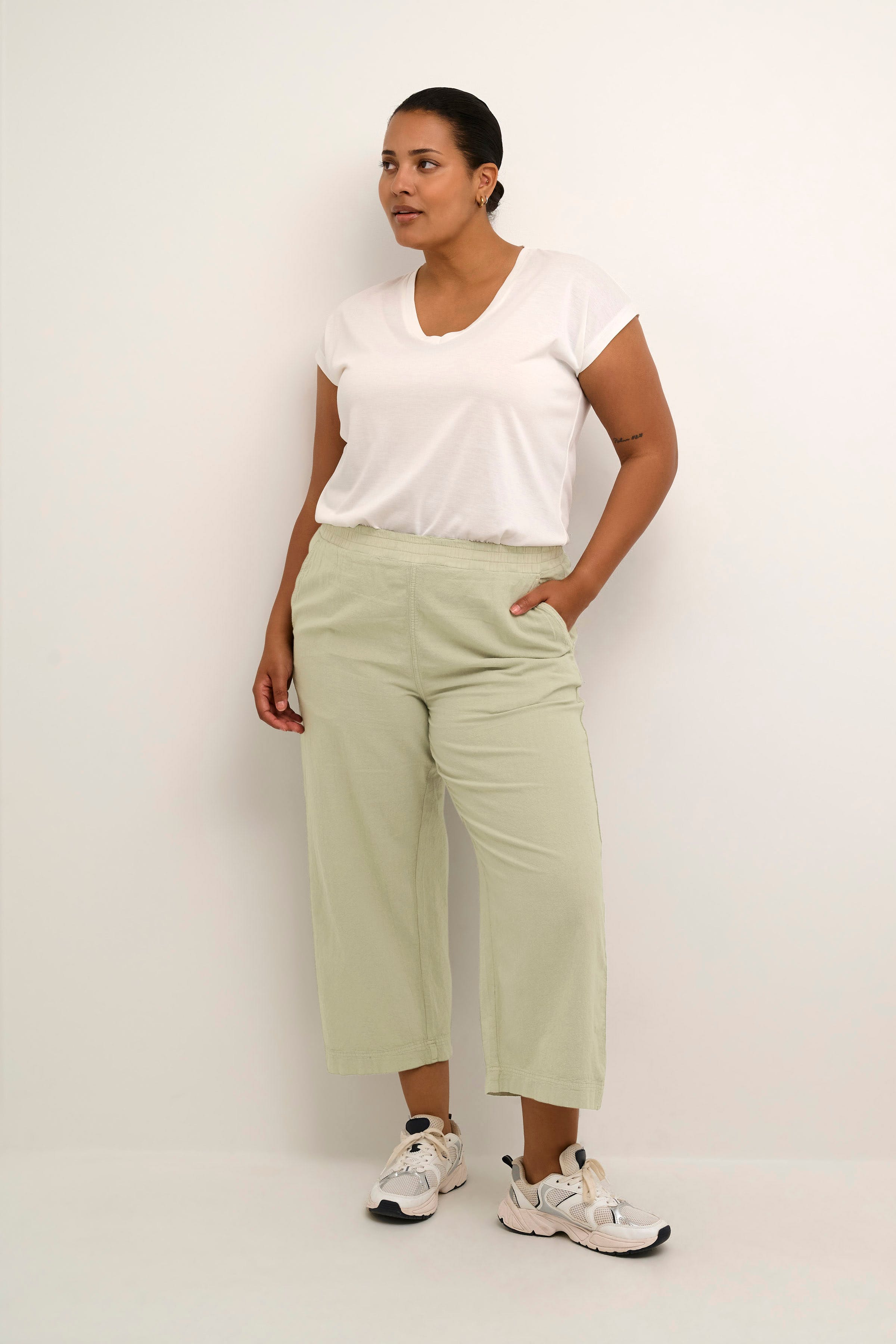 KCnana Culotte Trousers LOOKBOOK FRONT 10581488-166008
