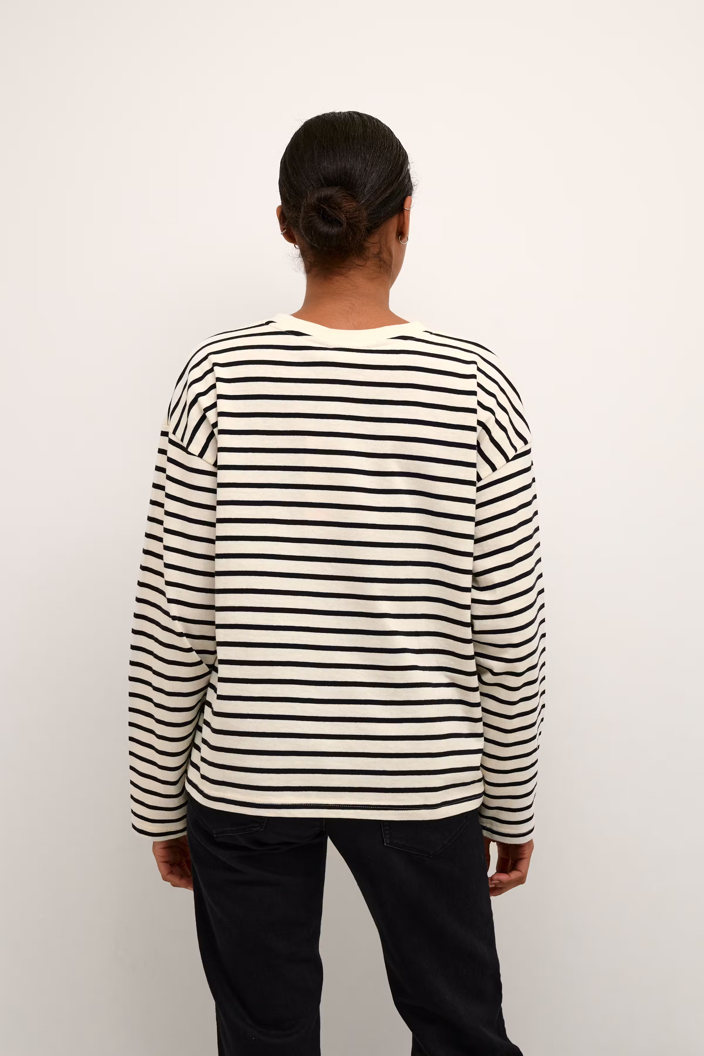 KAwinny T-shirt LOOKBOOK BACK 10507727-104655