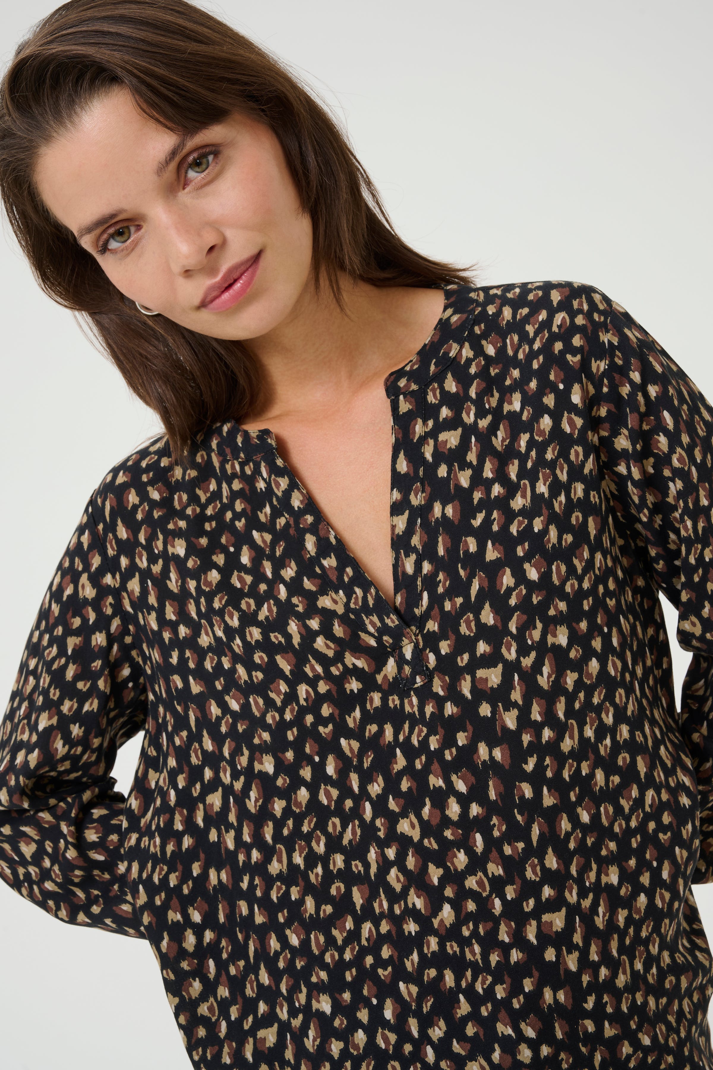 KAjalie Bluse LOOKBOOK DETAIL 10552004-107685