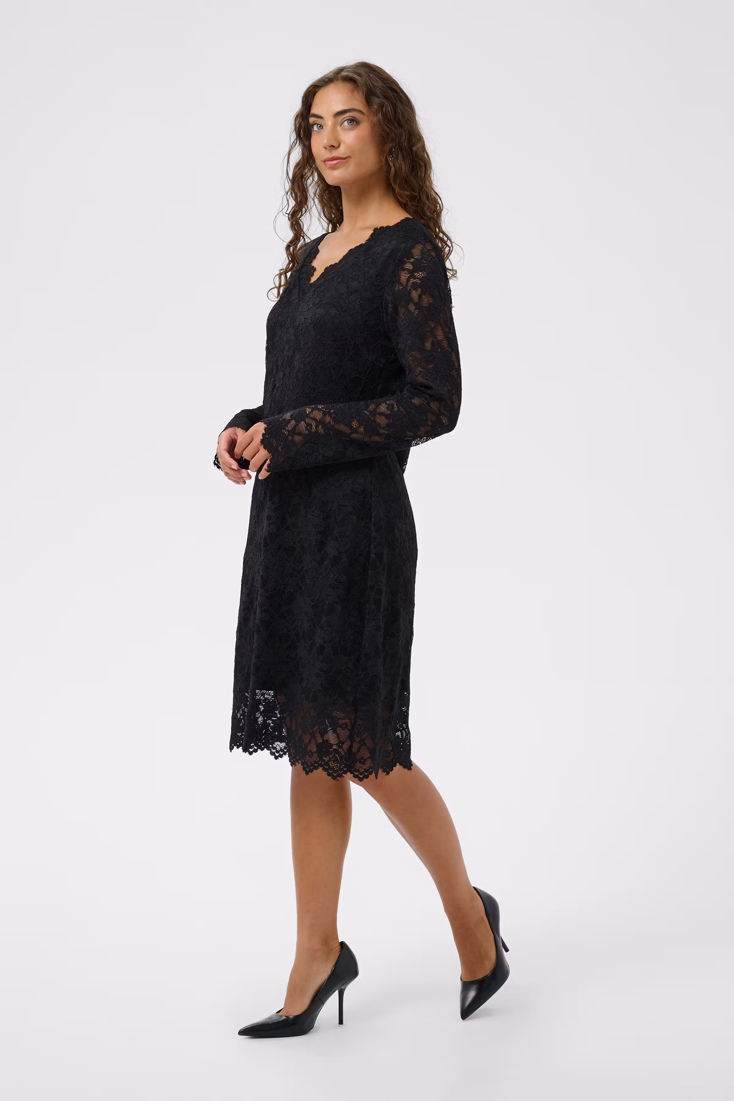 CUlively Jurk LOOKBOOK FRONT 50113702-500012