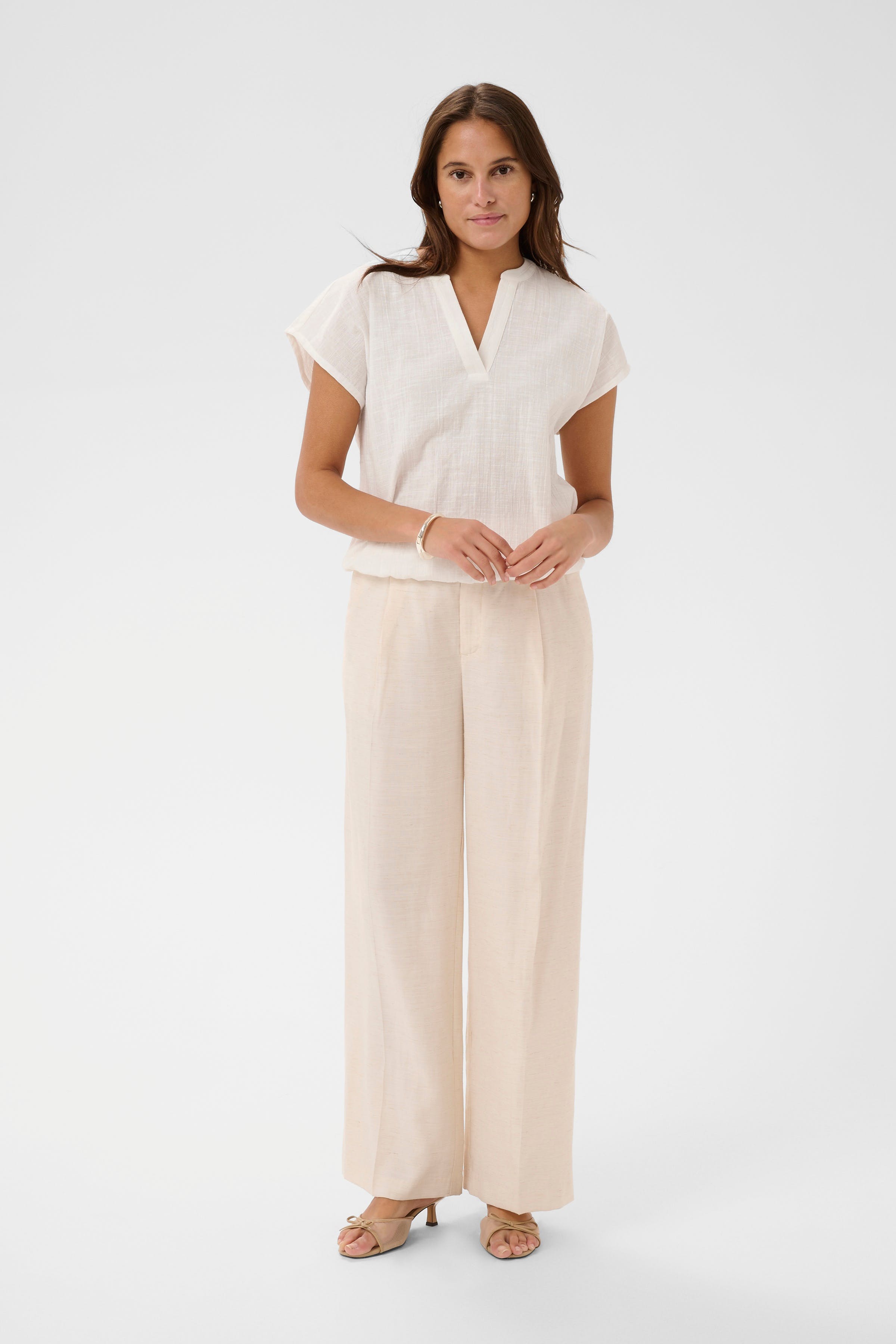 KApauline Bluse LOOKBOOK FRONT 10511724-110602