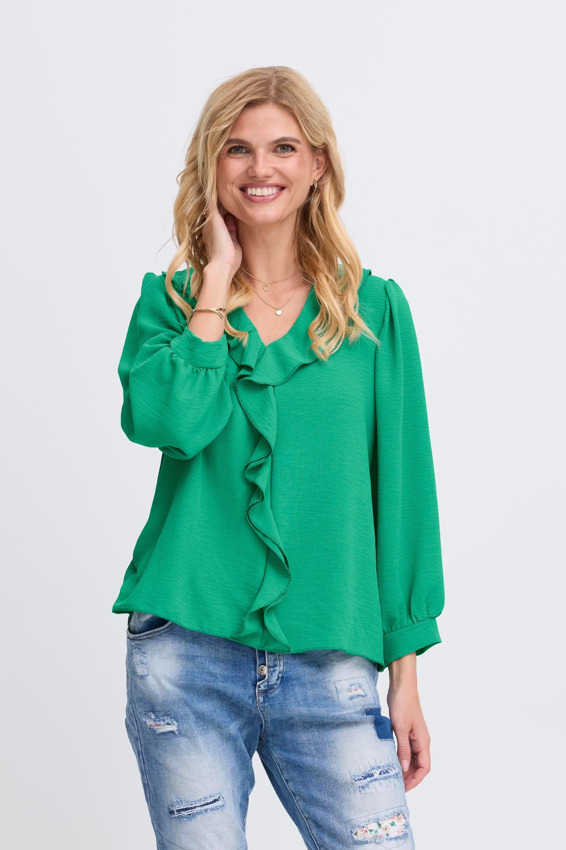 SBBELMO Bluse LOOKBOOK FRONT 22100814-166127