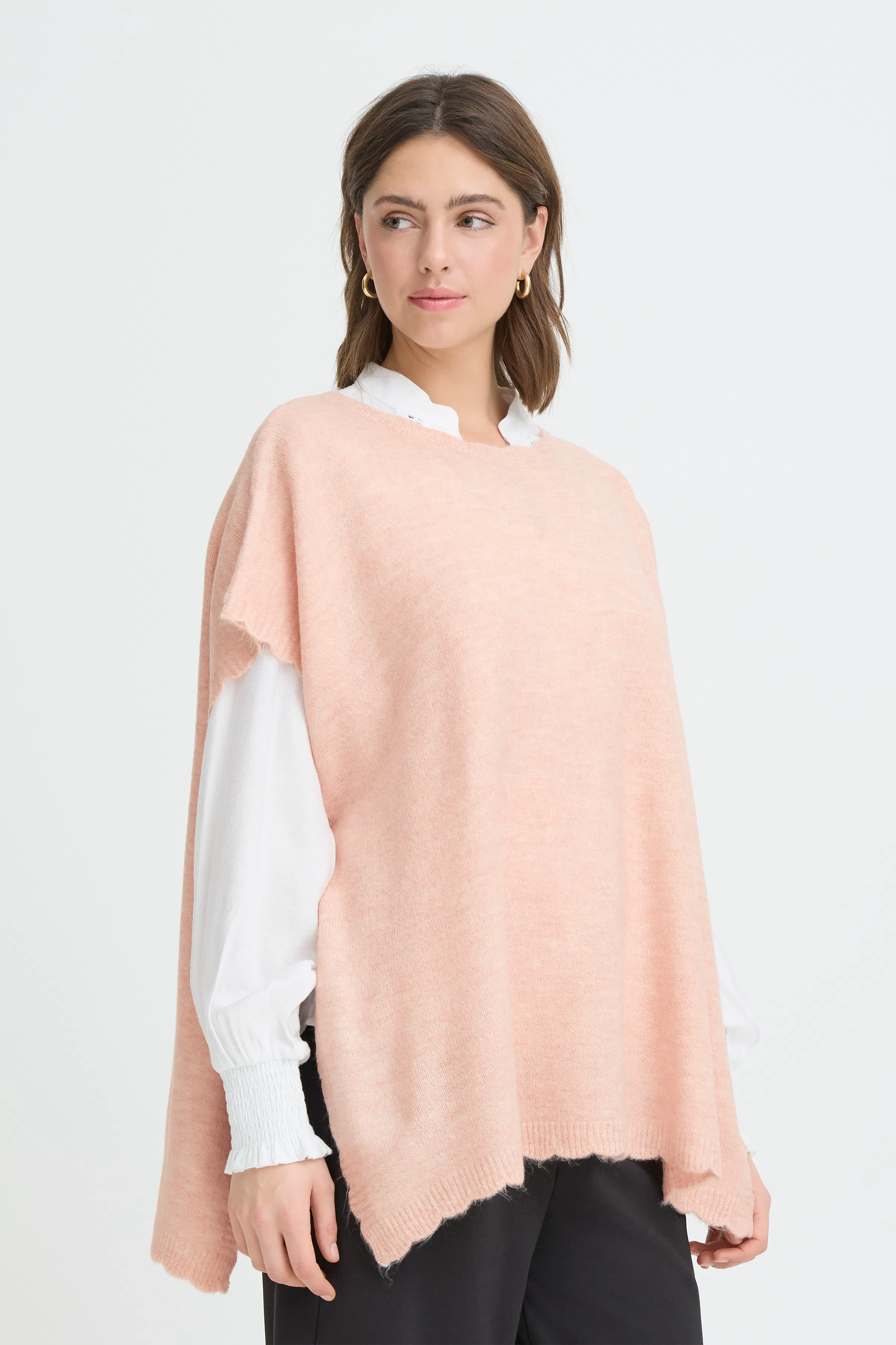 FRELISE Poncho LOOKBOOK FRONT 20617676-141506