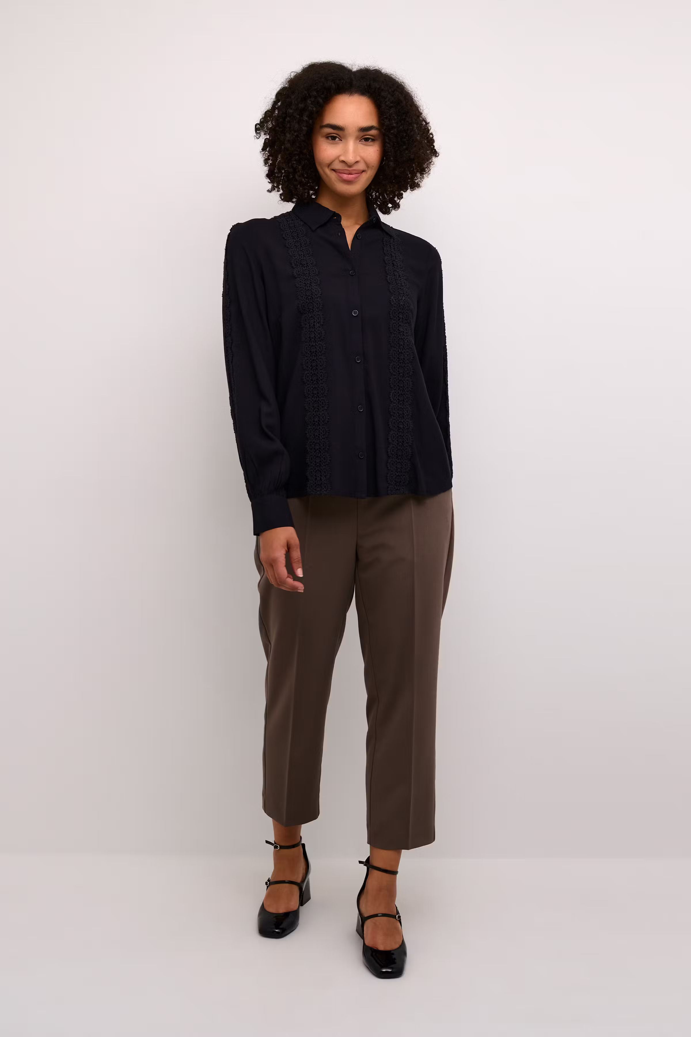 KAsabrina Skjorte LOOKBOOK FRONT 10509096-100121