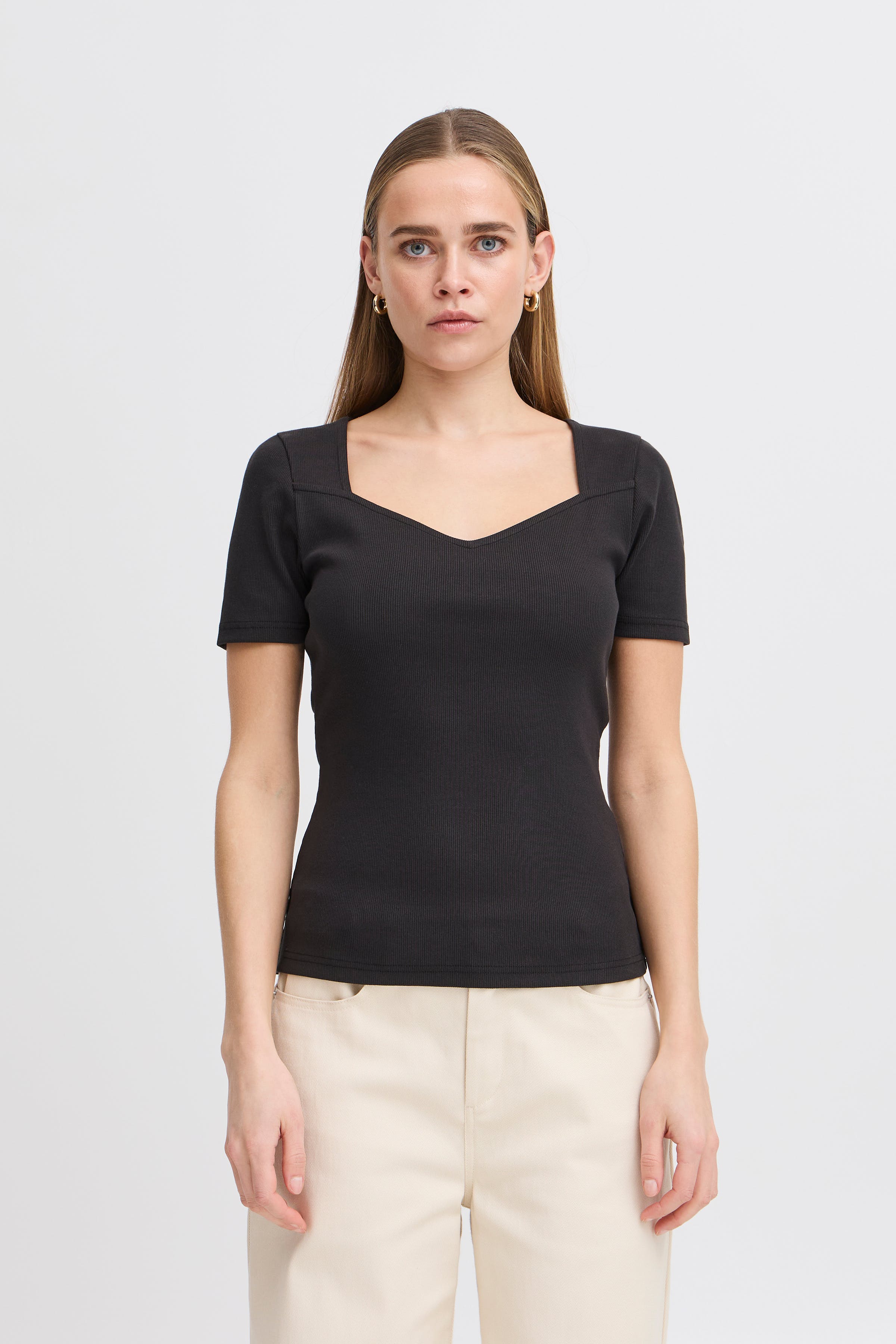 IHORETA T-shirt LOOKBOOK FRONT 20120617-194008