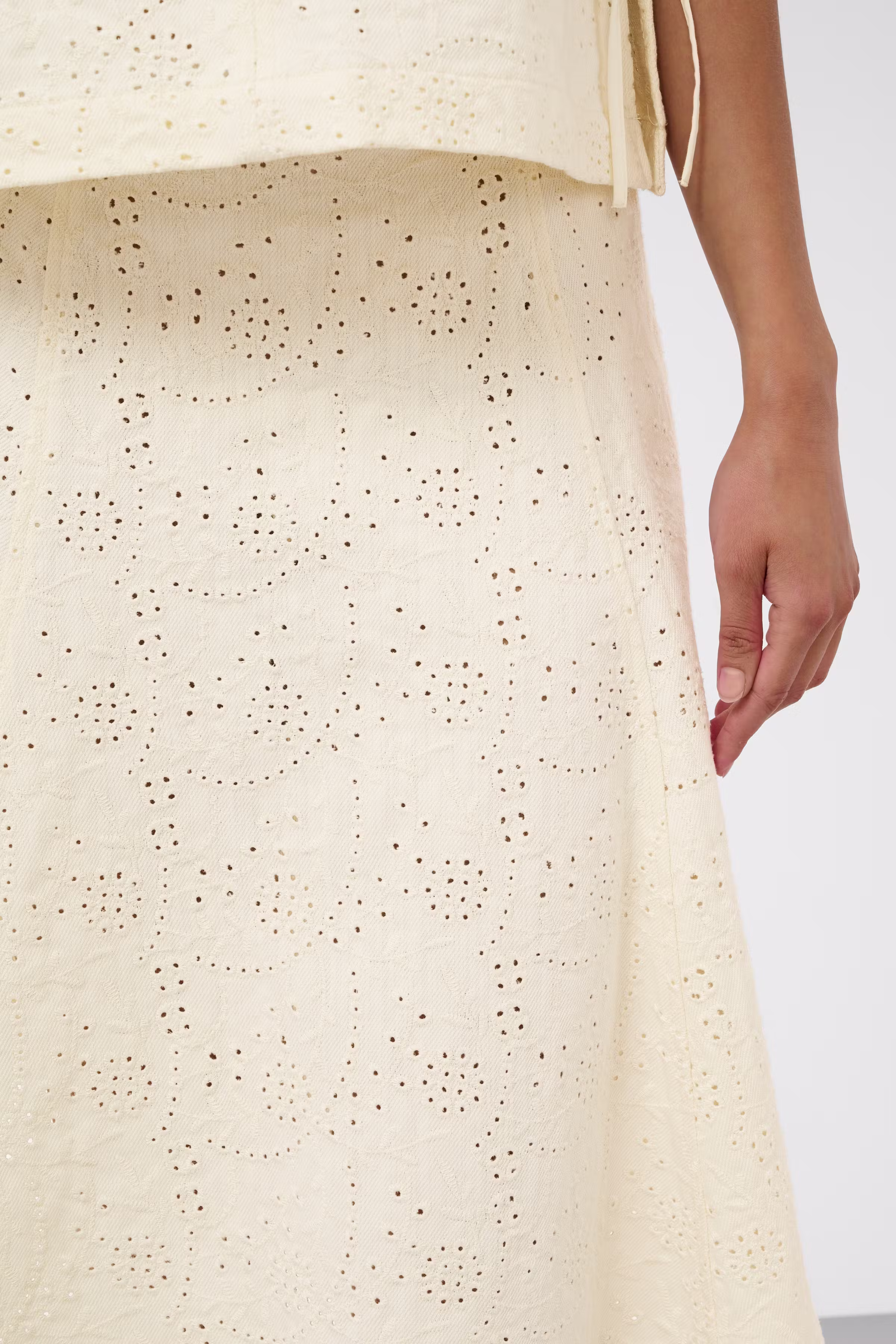 SLTano Rock LOOKBOOK DETAIL 30409416-114202