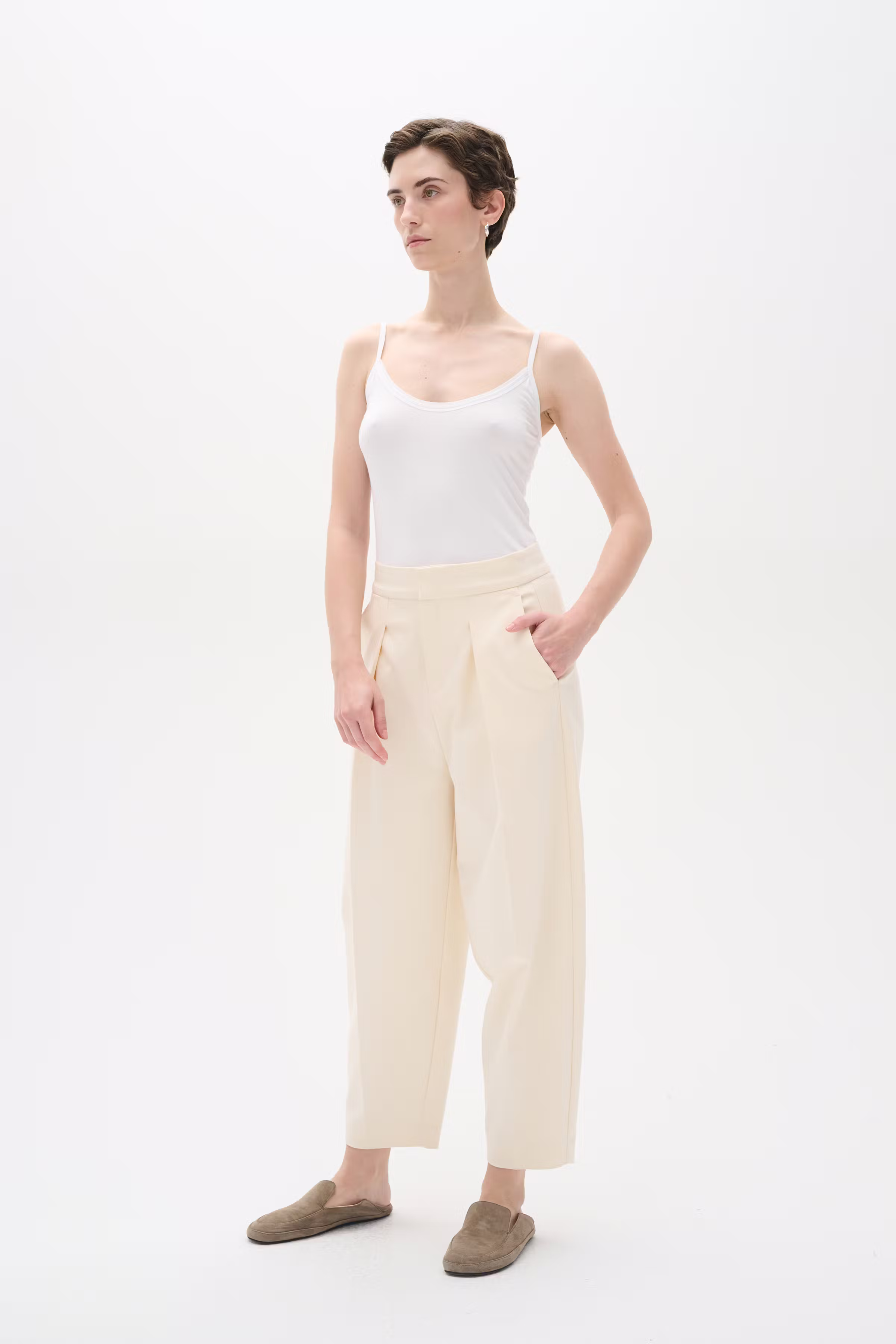 FinesseIW Top LOOKBOOK FRONT 30100292-10090