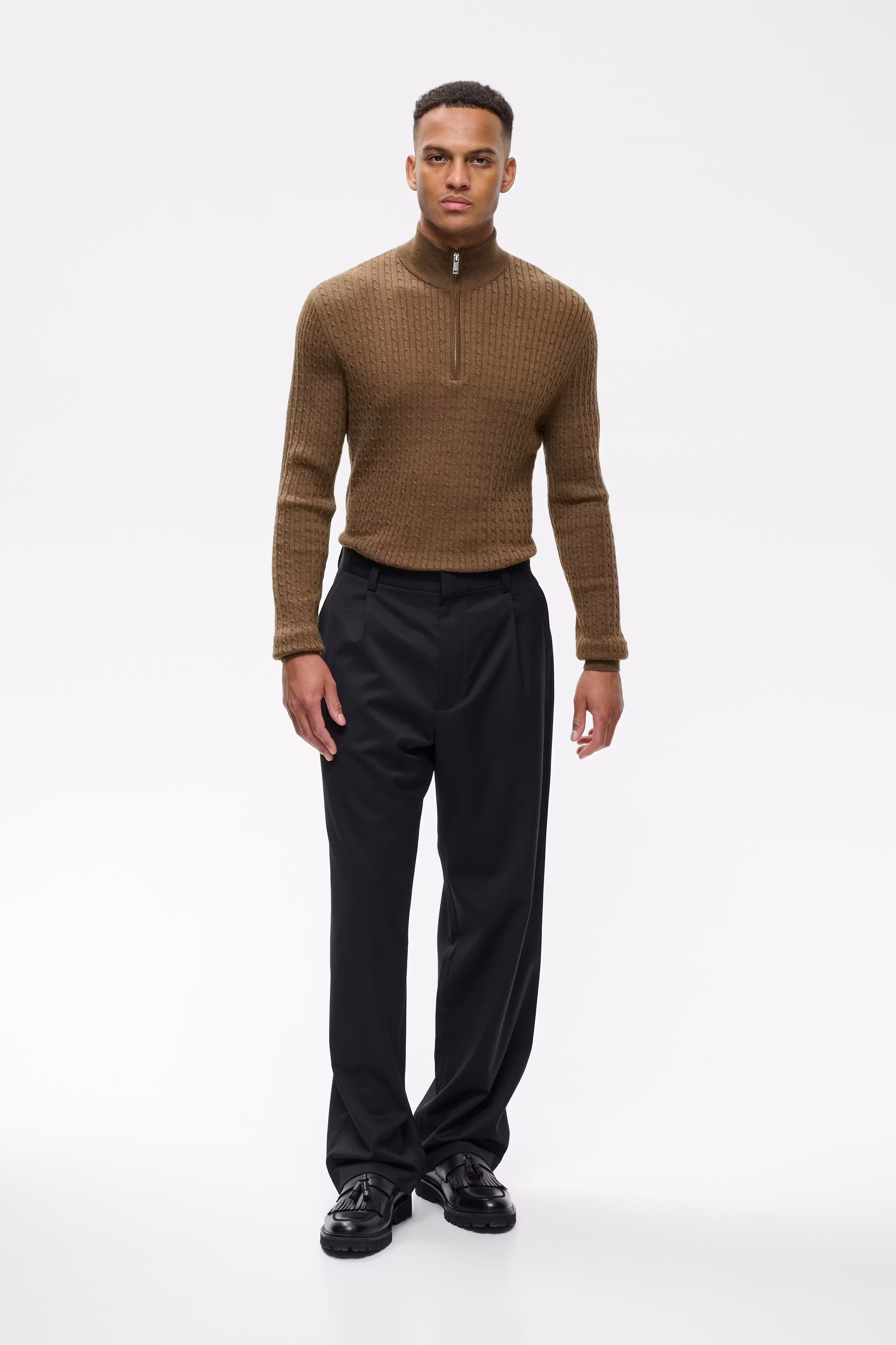 MAchino Bukser LOOKBOOK FRONT 30208850-20050