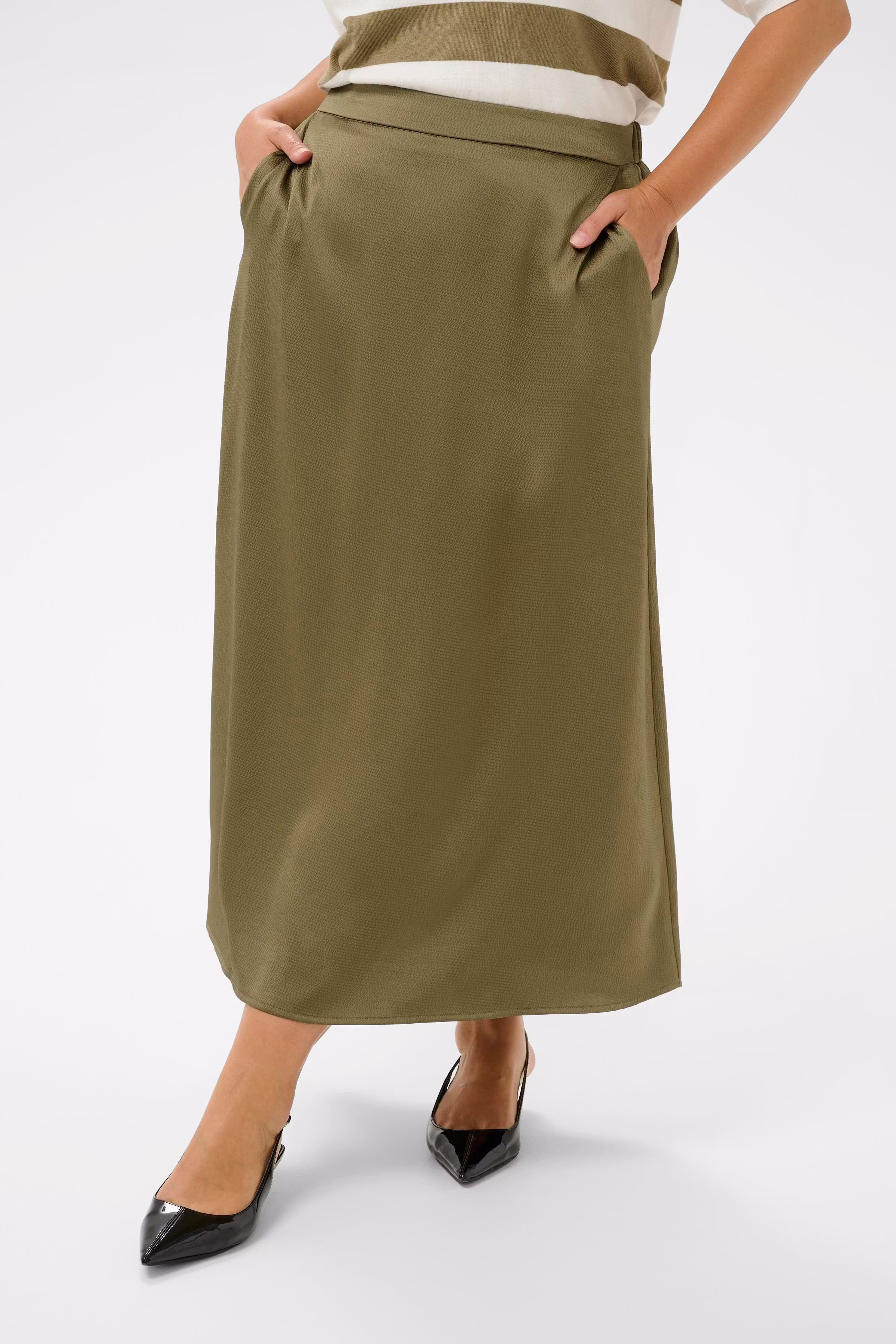 KCdina Rock LOOKBOOK FRONT 10582710-170517