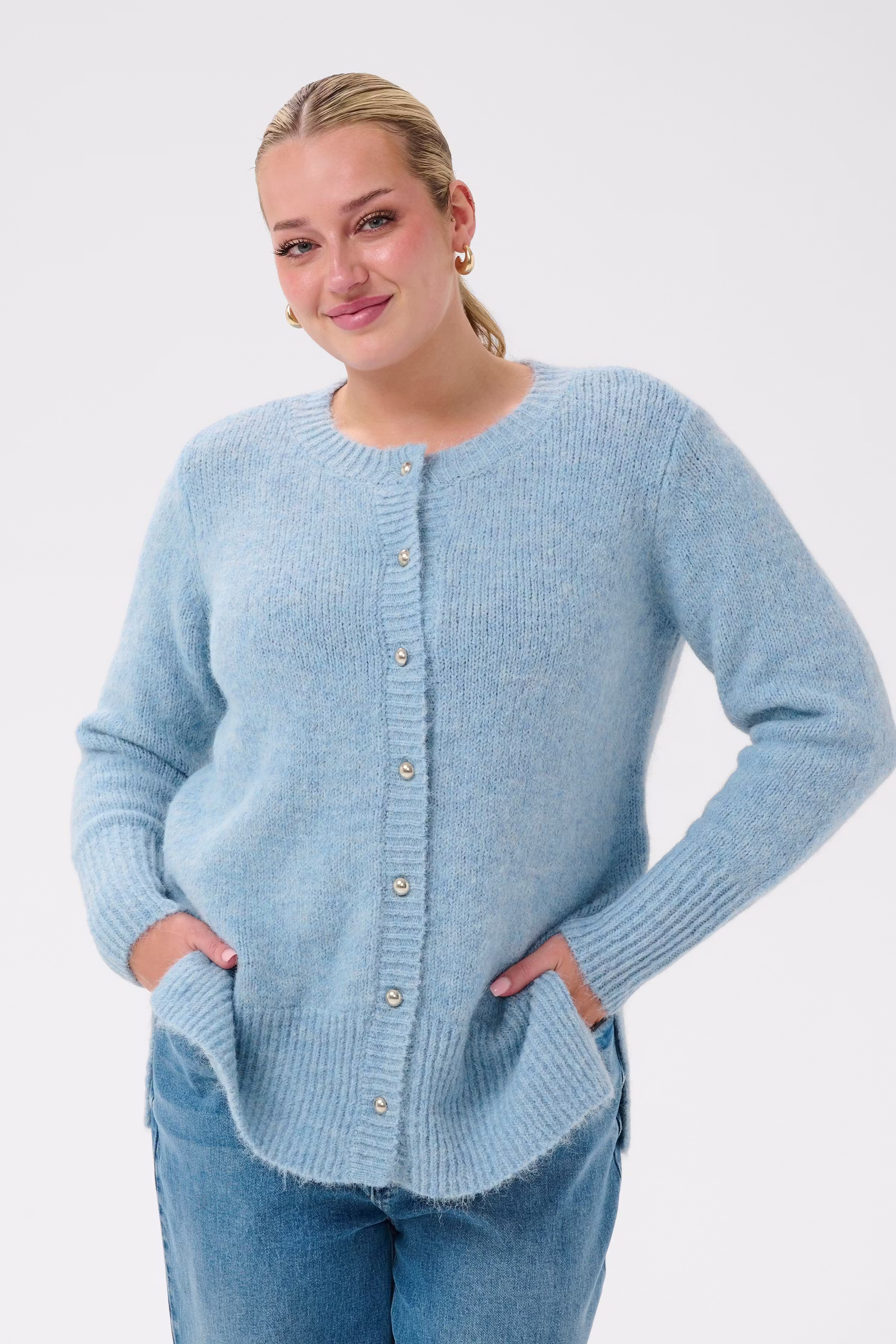 KCciony Cardigan LOOKBOOK FRONT 10584280-1540081