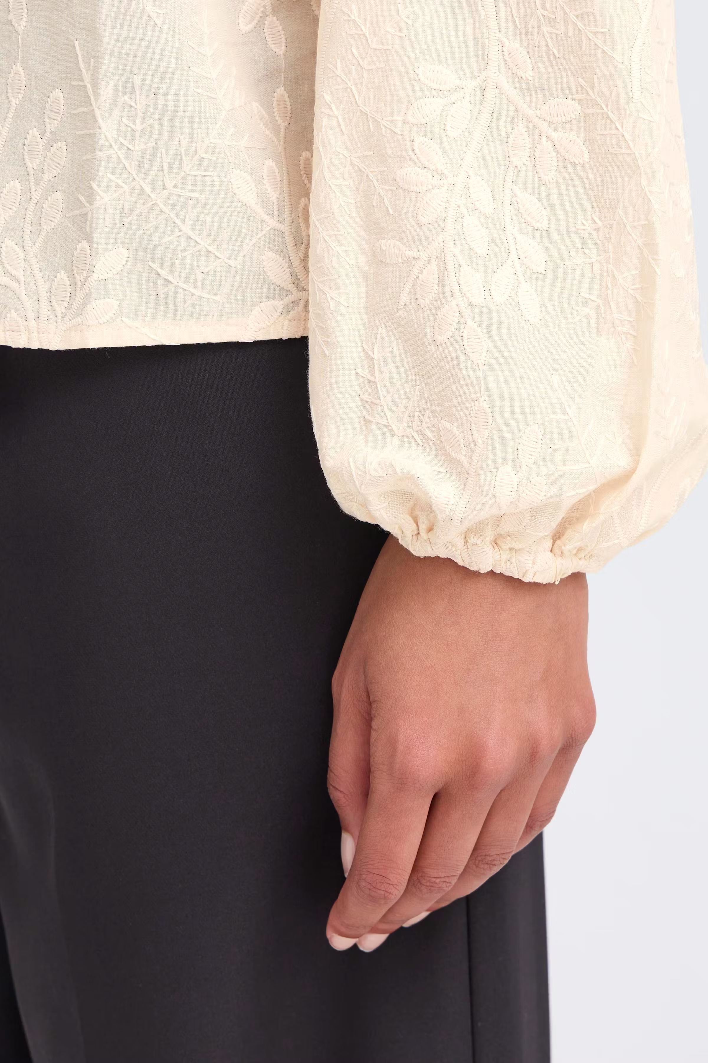 IHGARIVA Bluse LOOKBOOK DETAIL 20124390-130905